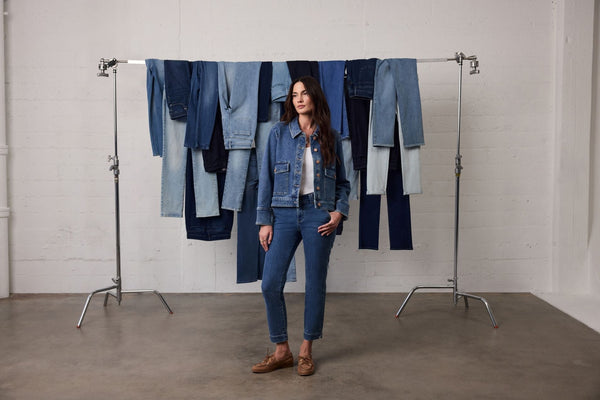 How to Find Women's Jeans That Won't Fade After Washing