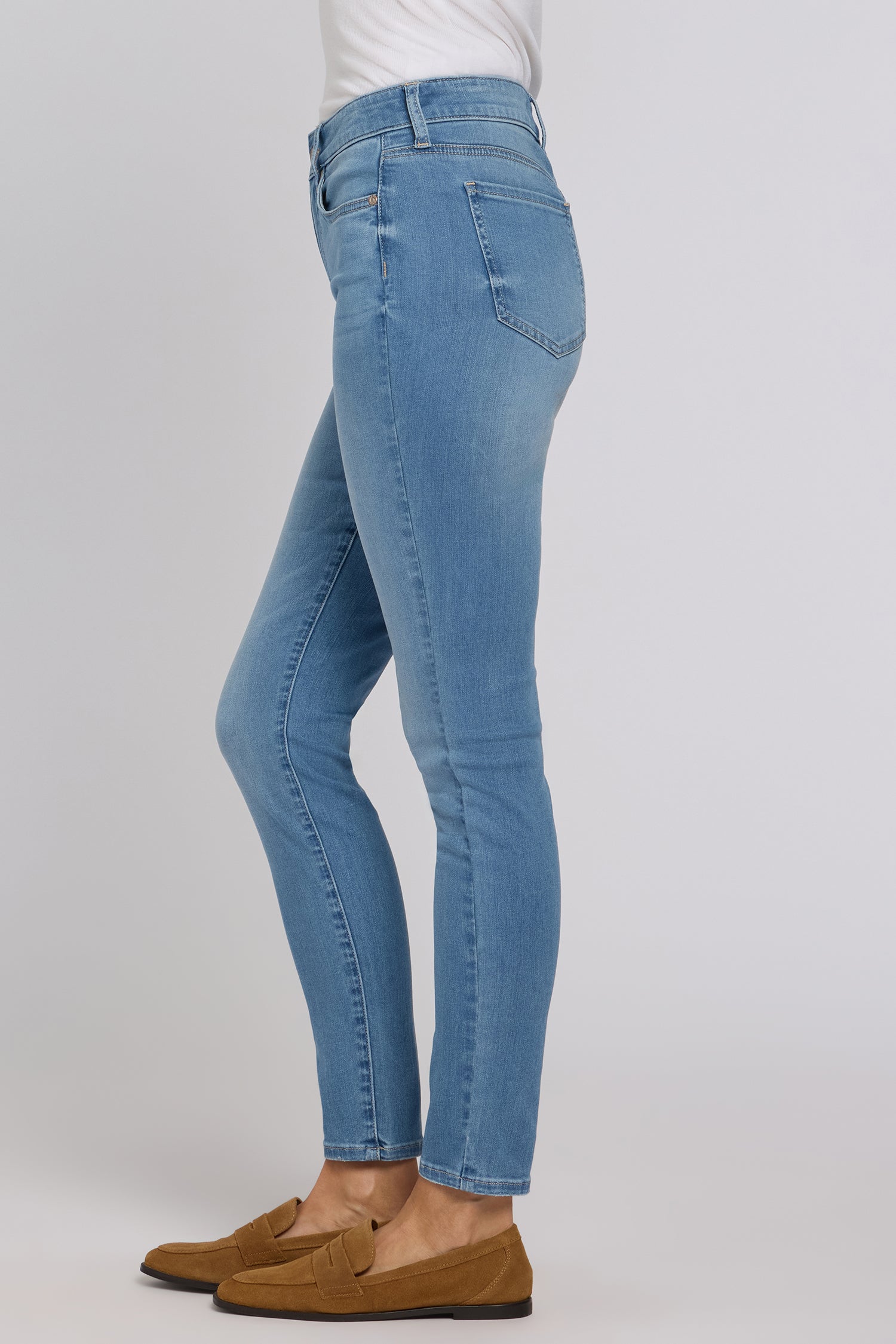 NYDJ Ami Skinny Jeans In Sure Stretch® Denim - Vista Lakes