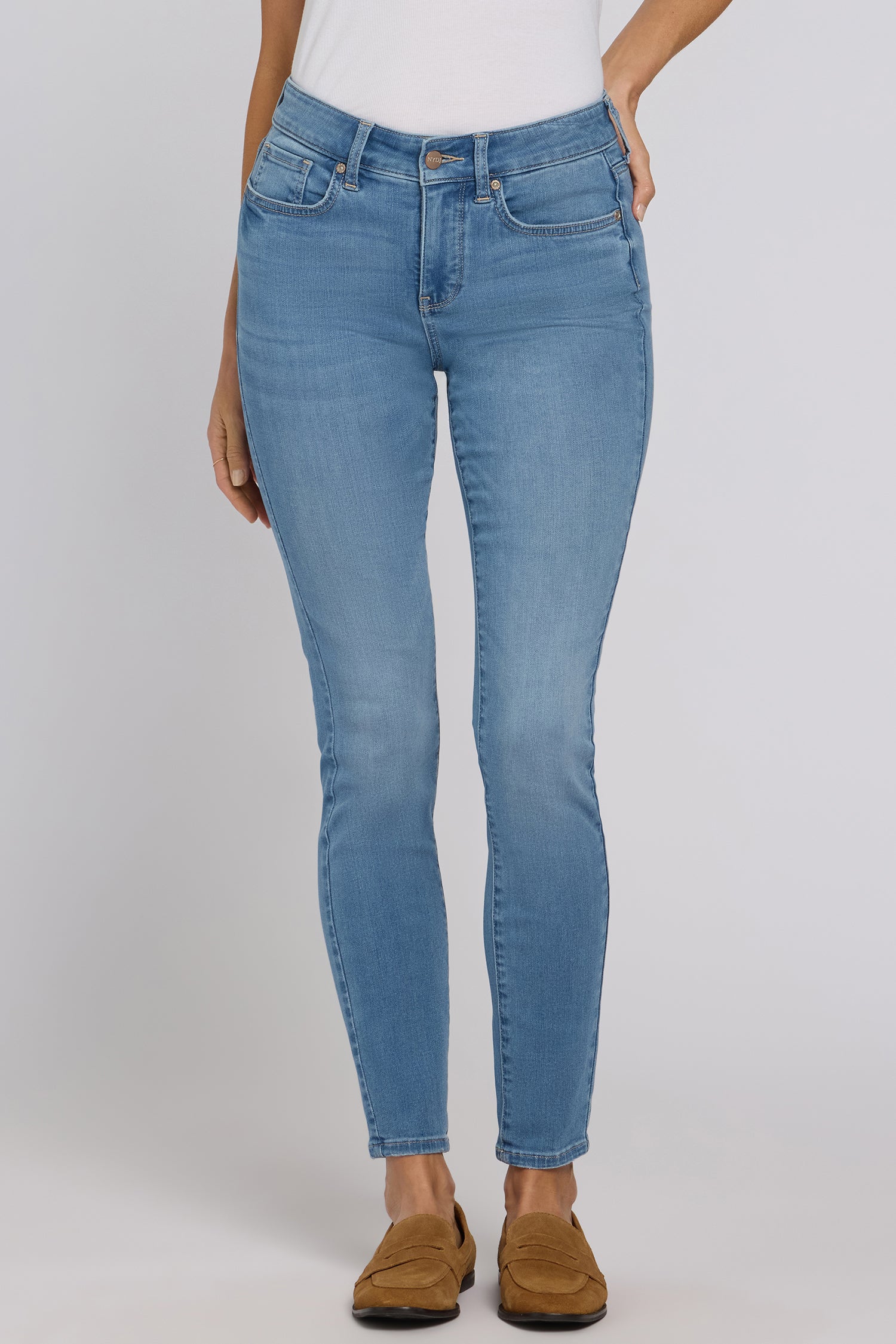 NYDJ Ami Skinny Jeans In Sure Stretch® Denim - Vista Lakes