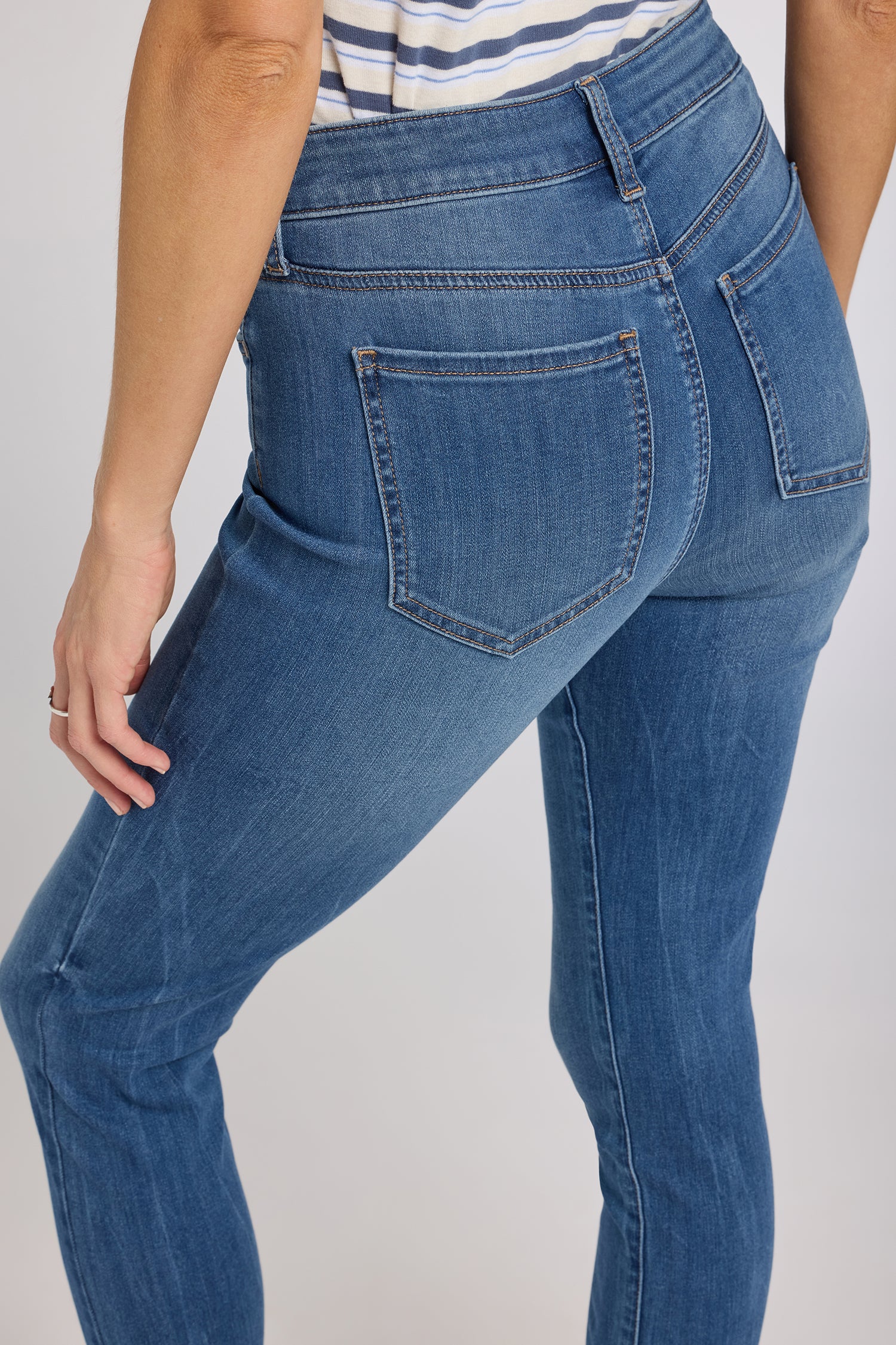 NYDJ Ami Skinny Jeans In Sure Stretch® Denim - Wild River
