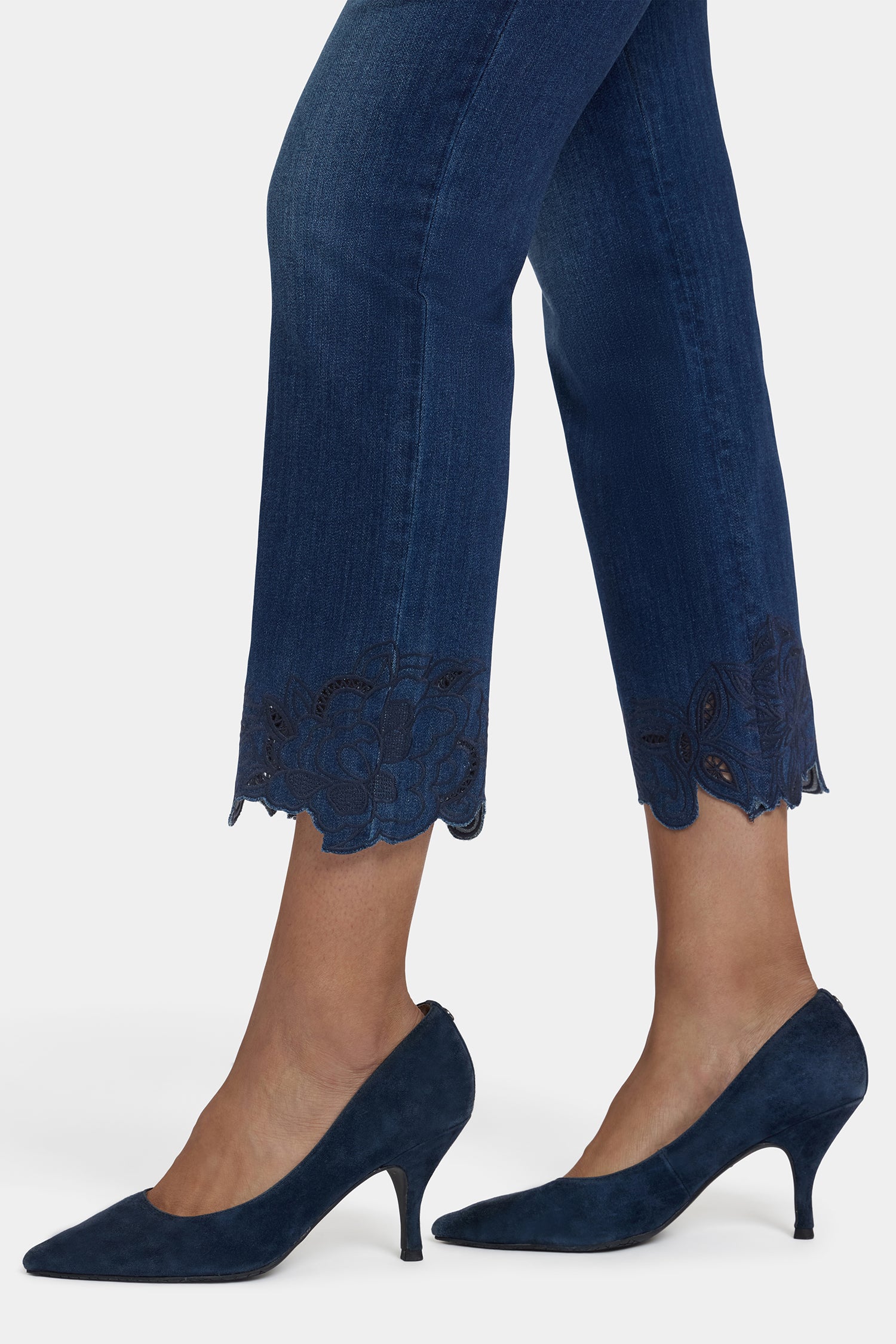NYDJ Marilyn Straight Ankle Jeans In Sure Stretch® Denim With Embroidered Hems - Wonderland