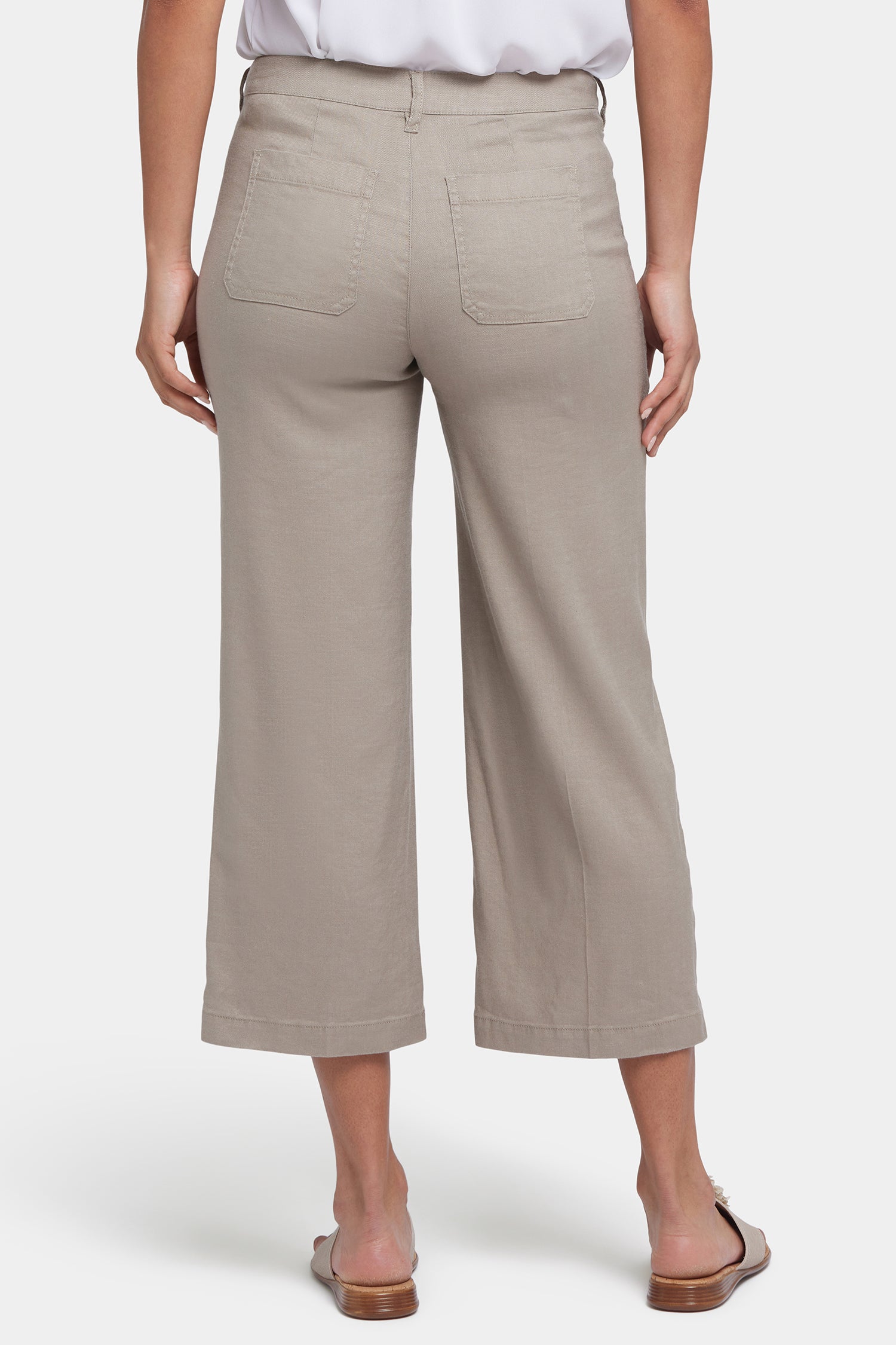 NYDJ Wide Leg Cargo Capri Pants In Stretch Linen - Saddlewood