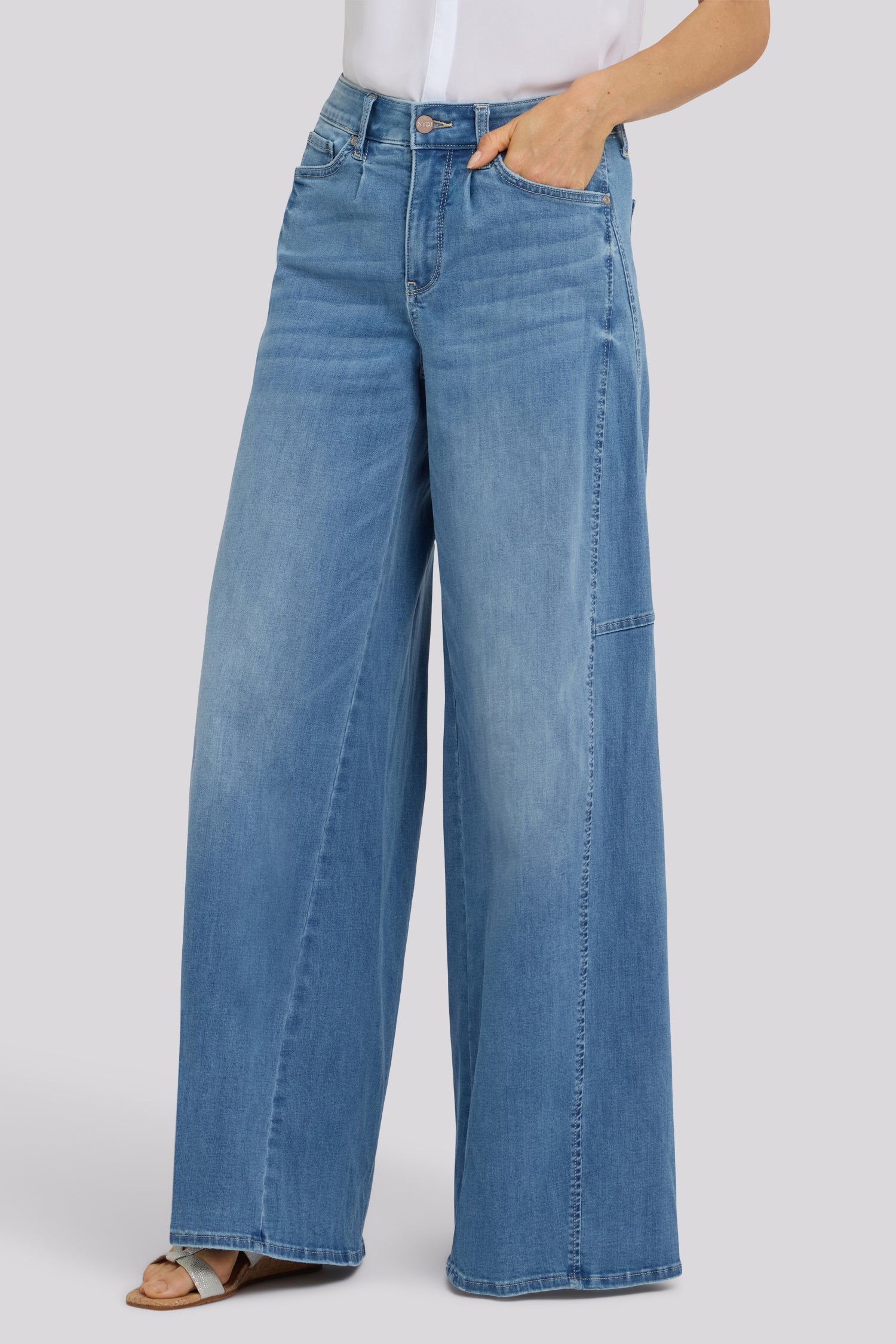 NYDJ Nova Super Wide Leg Jeans In Cool Embrace® Denim With Side Gussets - Vista Lakes