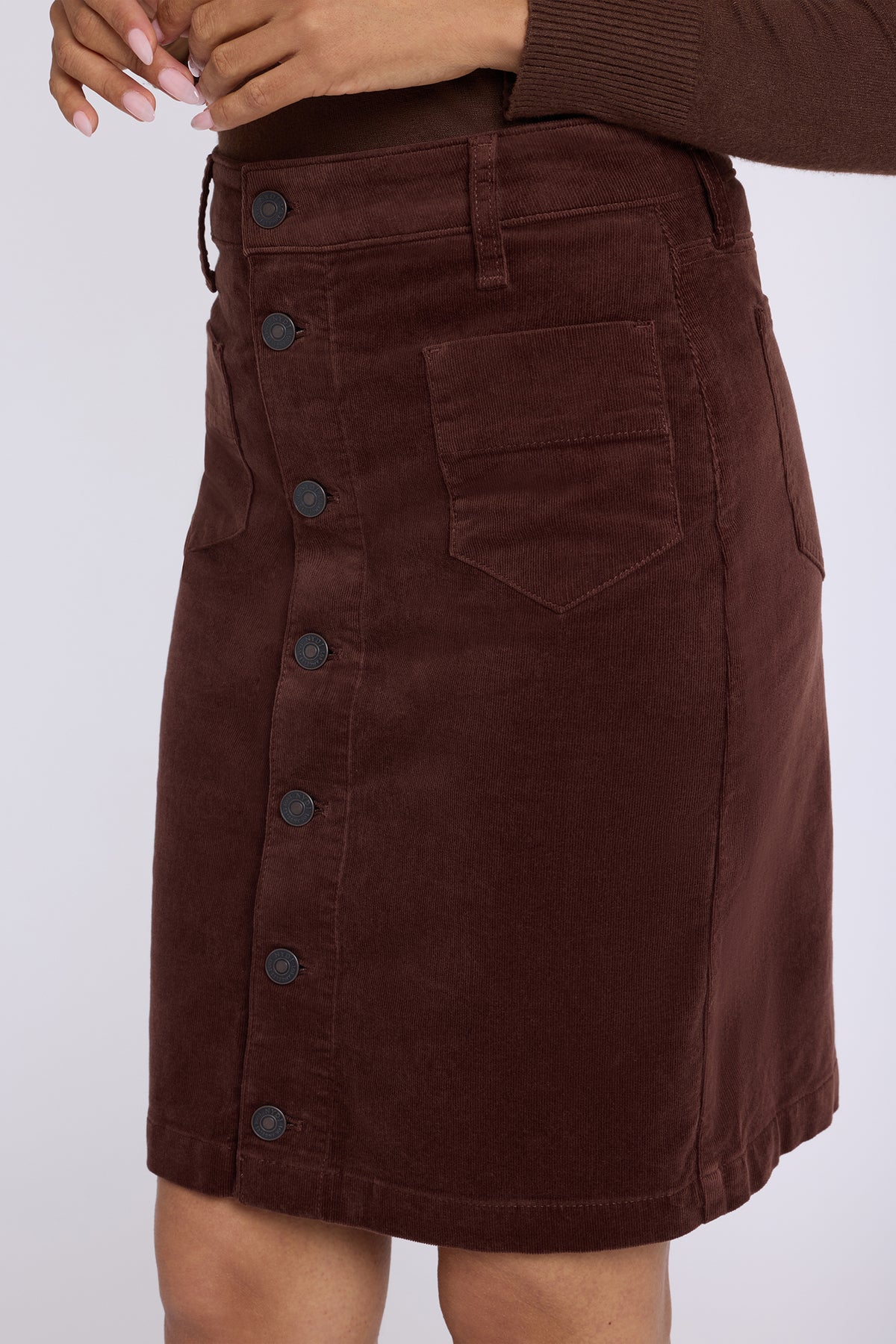 NYDJ Button Front Skirt In Fine Wale Stretch Corduroy - Chocolate Fondant