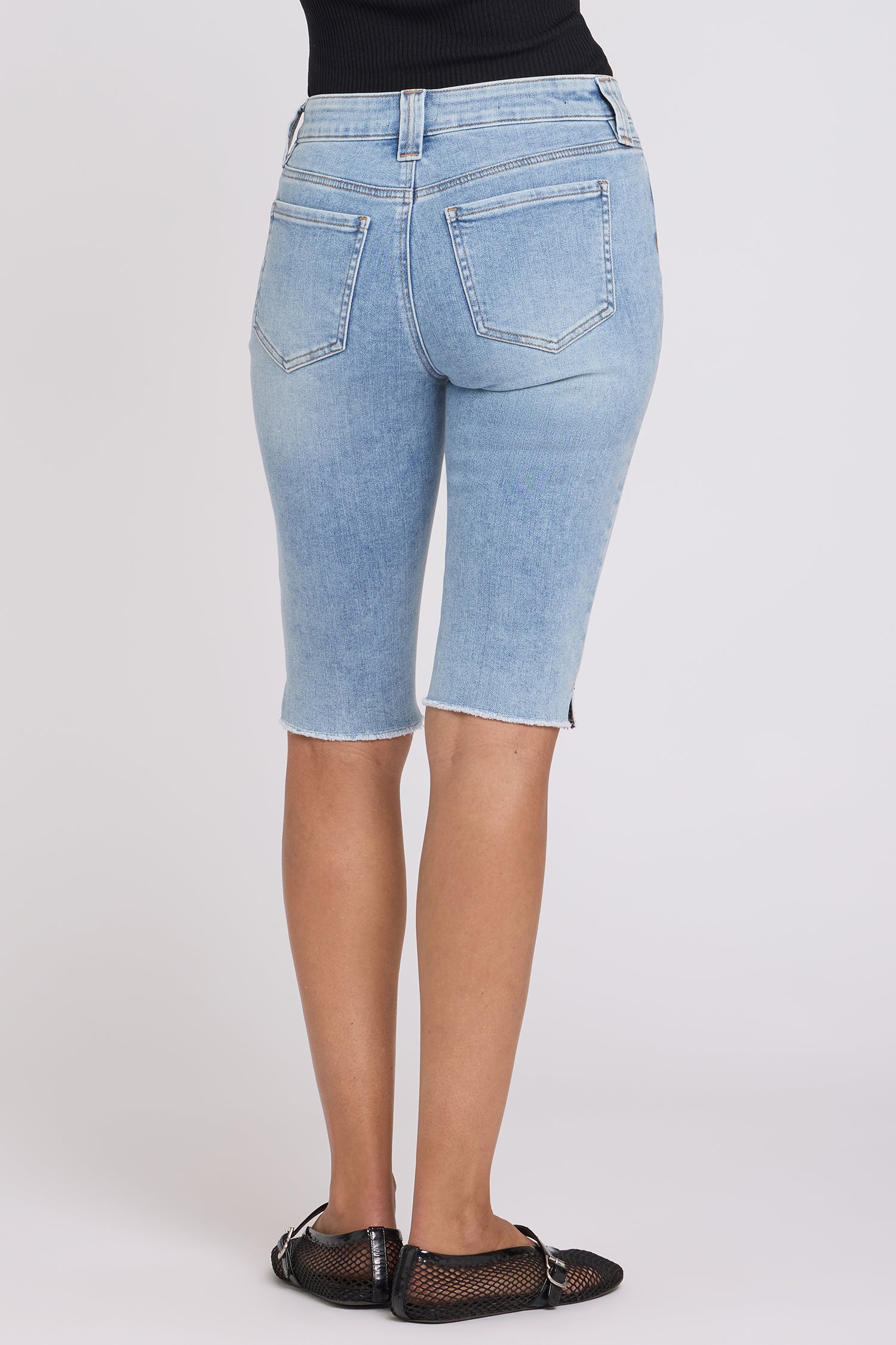 NYDJ Sophie Bike Capri Jeans With Exposed Button Fly, Side Slits And Frayed Hems - Mist Springs