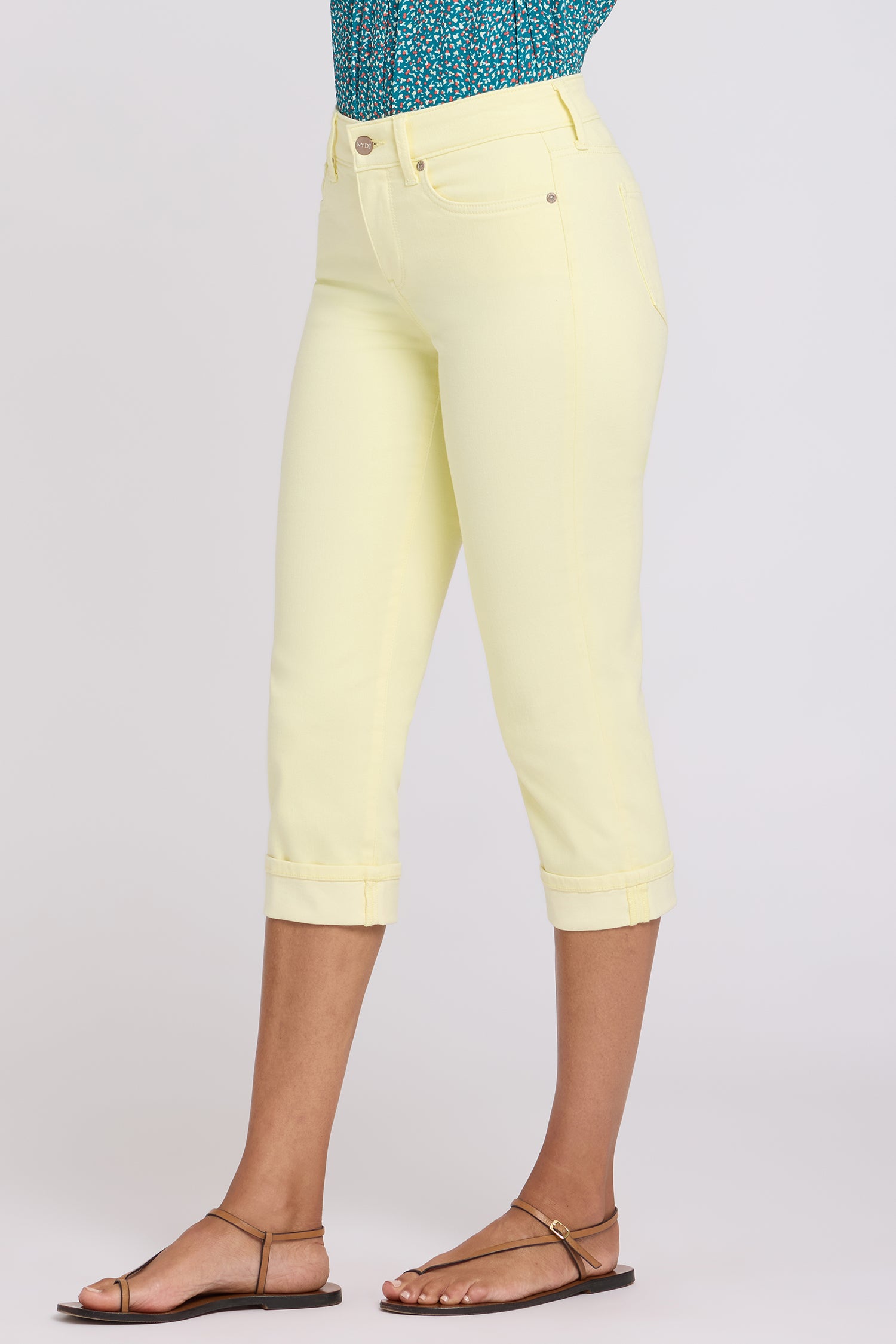 NYDJ Marilyn Straight Crop Jeans In Cool Embrace® Denim With Cuffs - Chardonnay