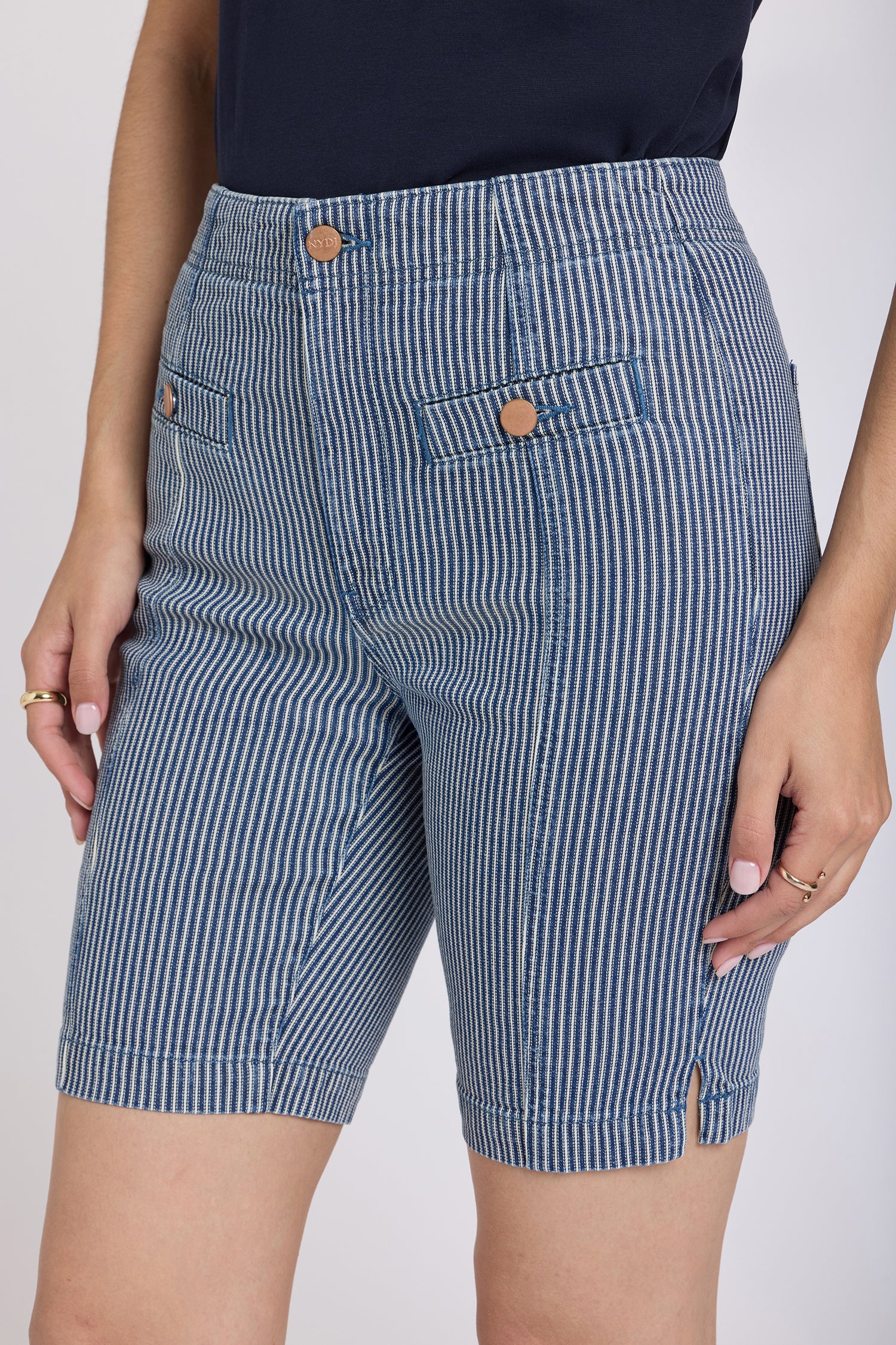 NYDJ Ella Denim Shorts With High Rise And Button Welt Pockets - Malaga Stripe