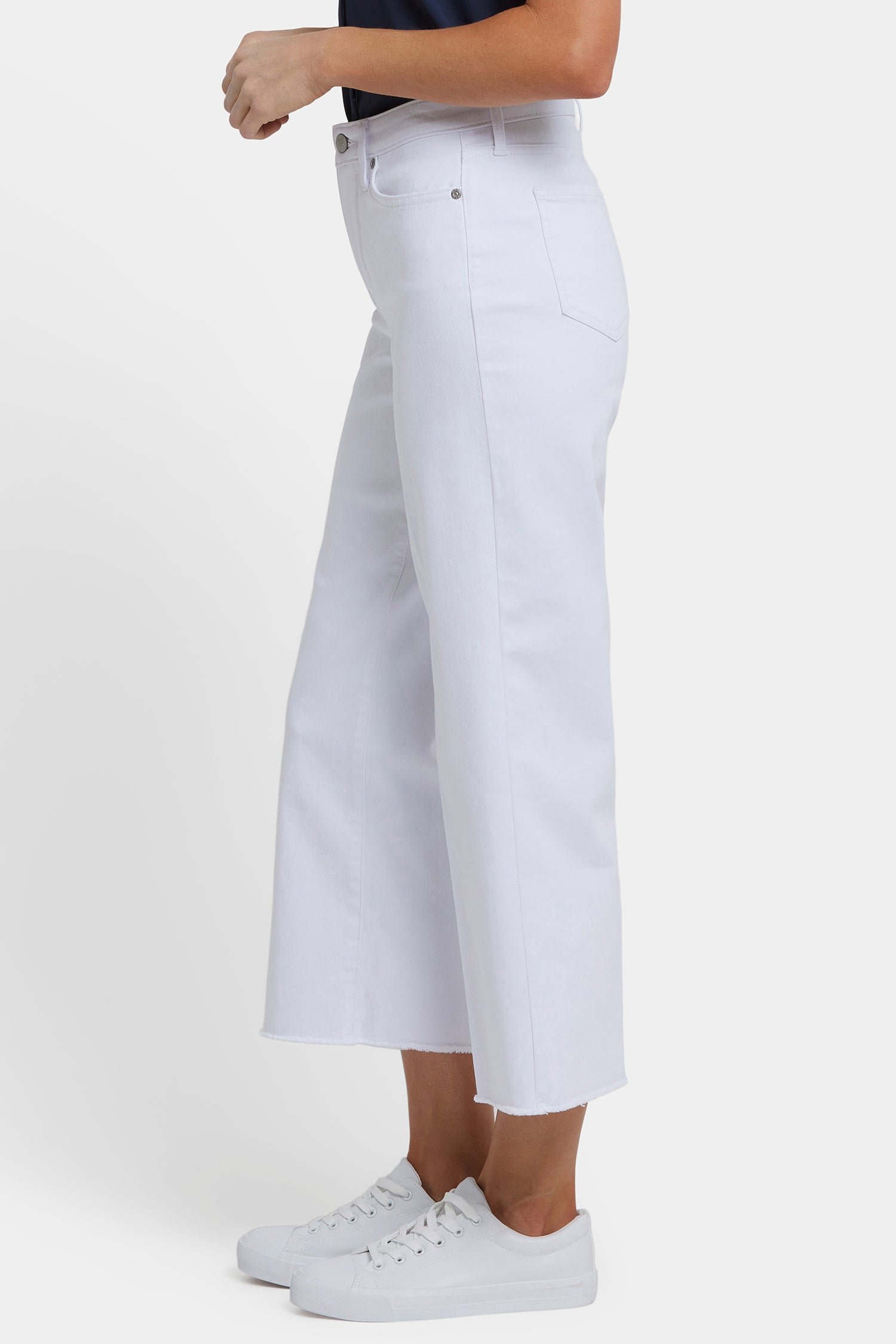 NYDJ Coco Relaxed Wide Leg Crop Jeans With High Rise And Frayed Hems - Optic White