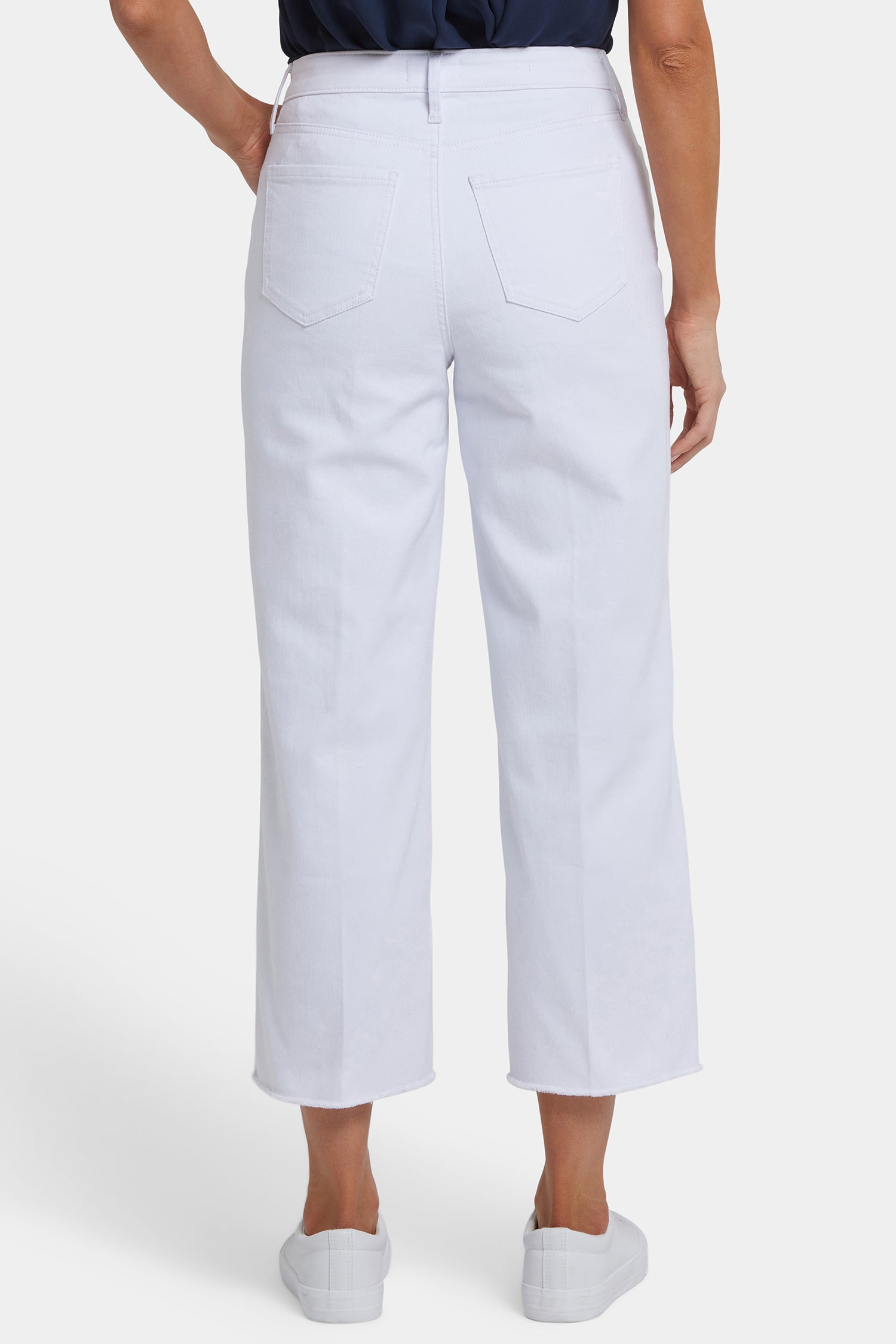NYDJ Coco Relaxed Wide Leg Crop Jeans With High Rise And Frayed Hems - Optic White