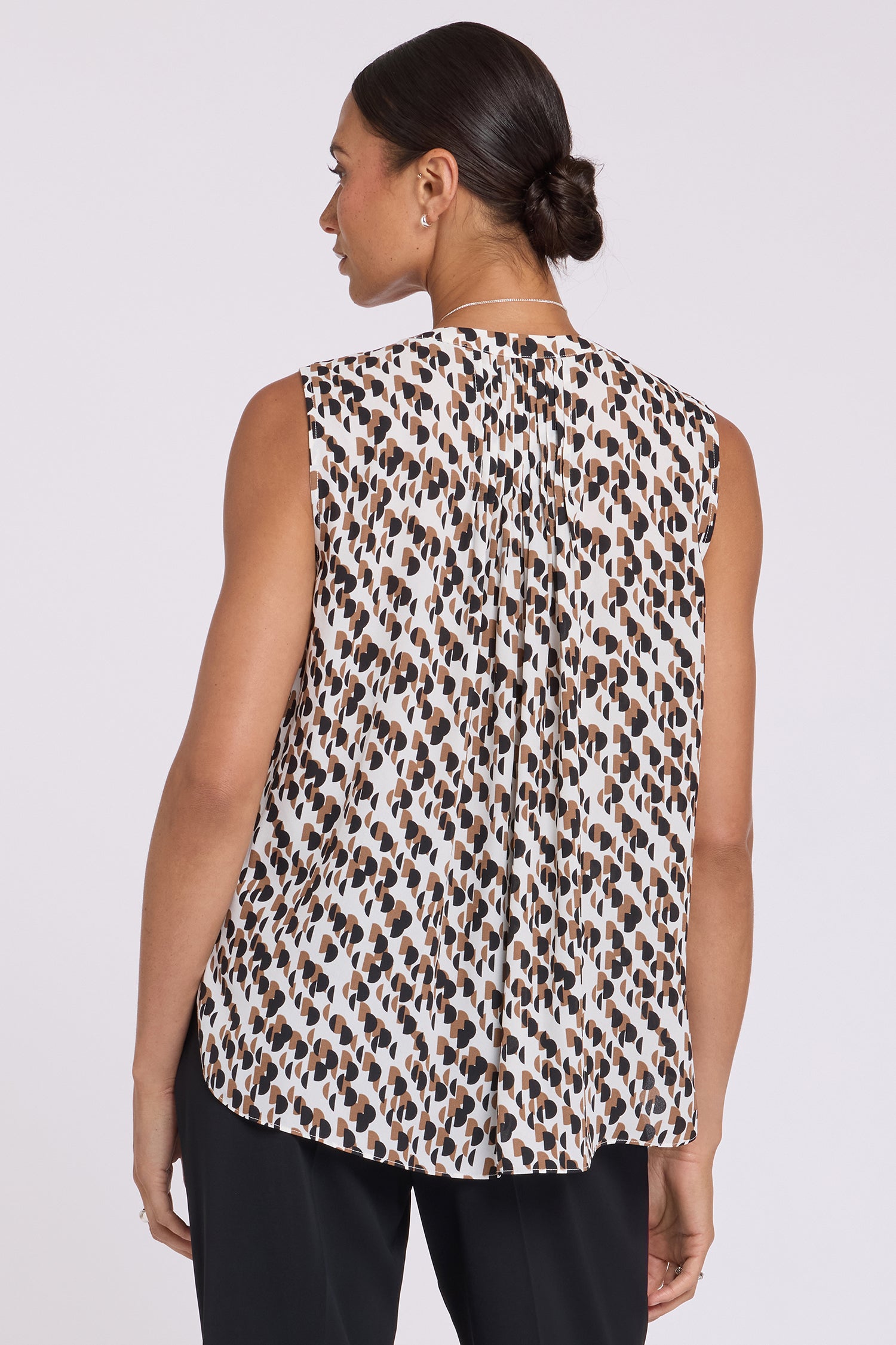 NYDJ Sleeveless Pintuck Blouse  - Geo Gala
