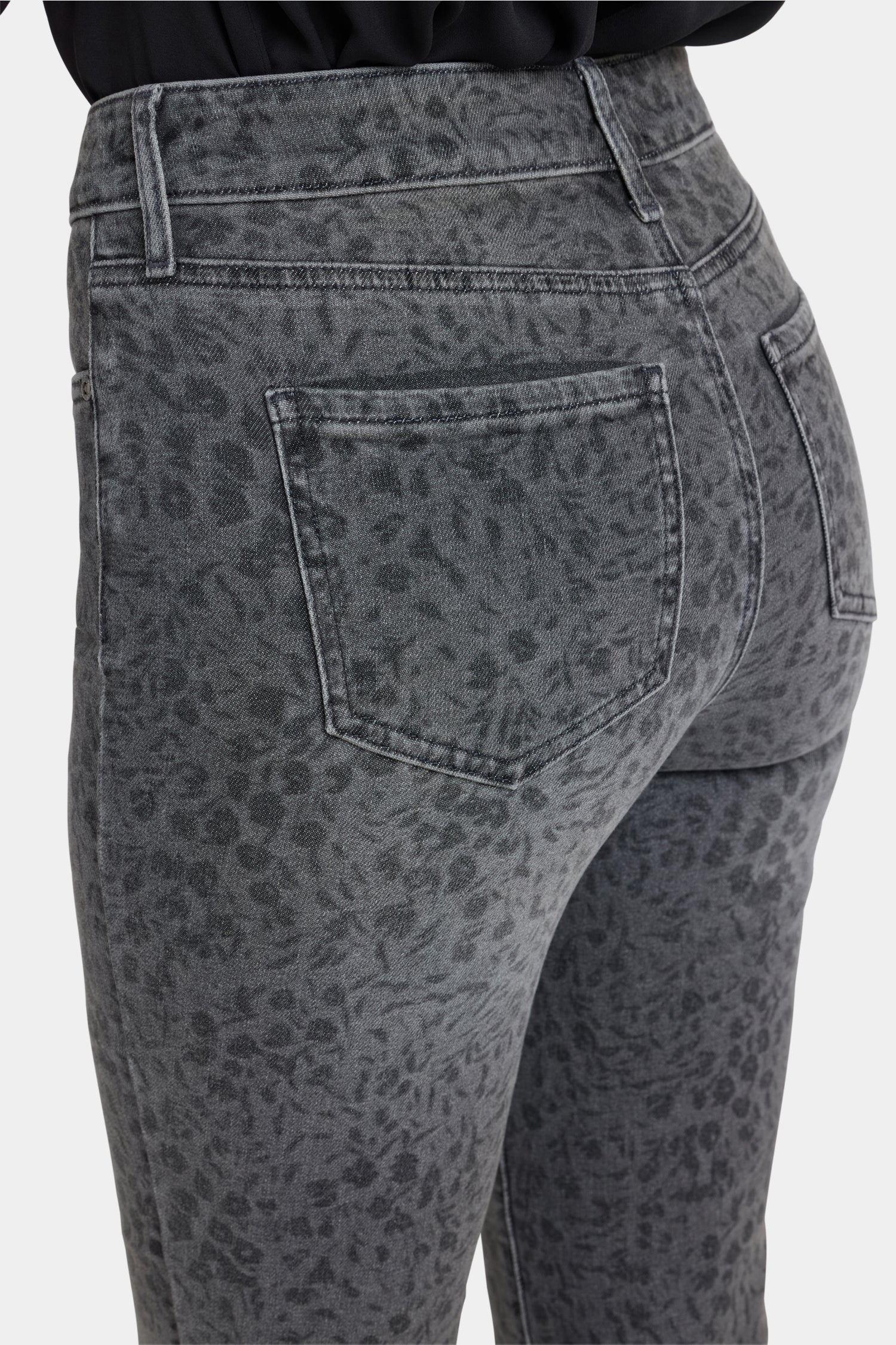NYDJ Marilyn Straight Jeans With High Rise And 31