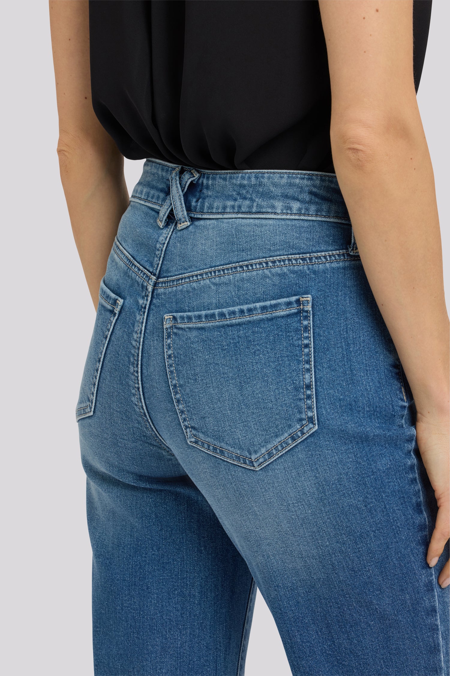 NYDJ Bailey Relaxed Straight Ankle Jeans With High Rise, Criss-Cross Belt Loop And Raw Hem Cuffs - Sun Soak