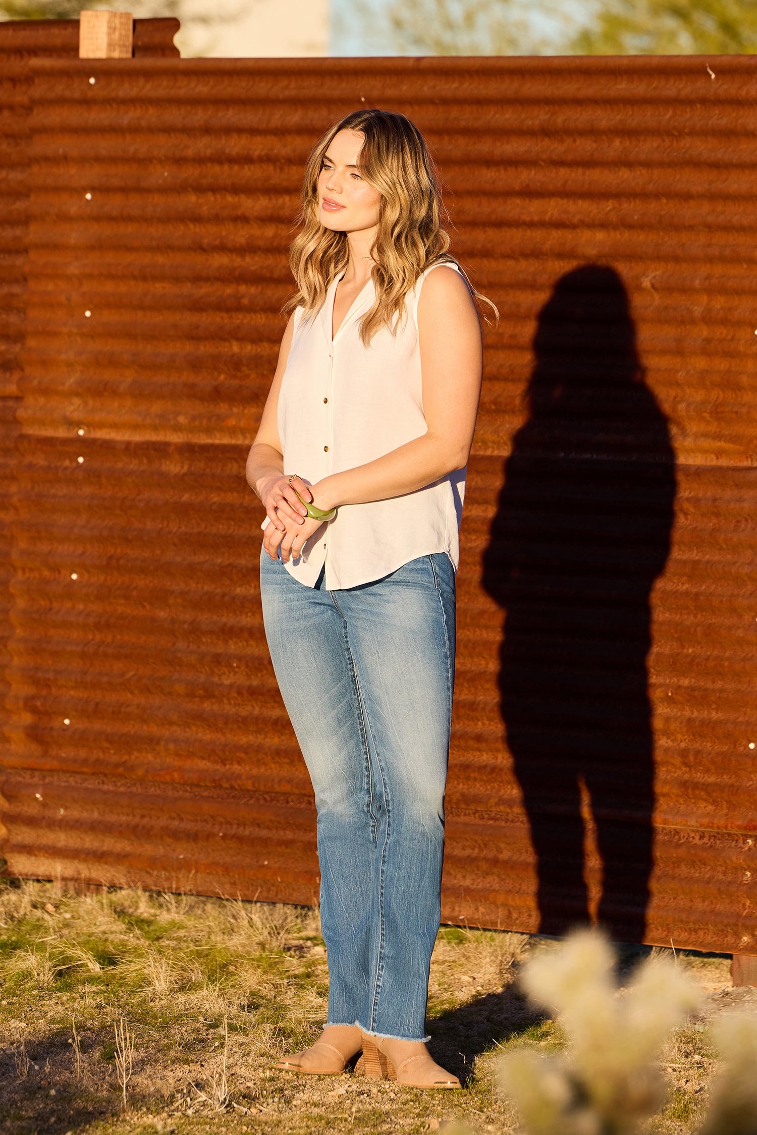 NYDJ Barbara Bootcut Jeans With Exposed Button Fly And Frayed Hems - Pacifica