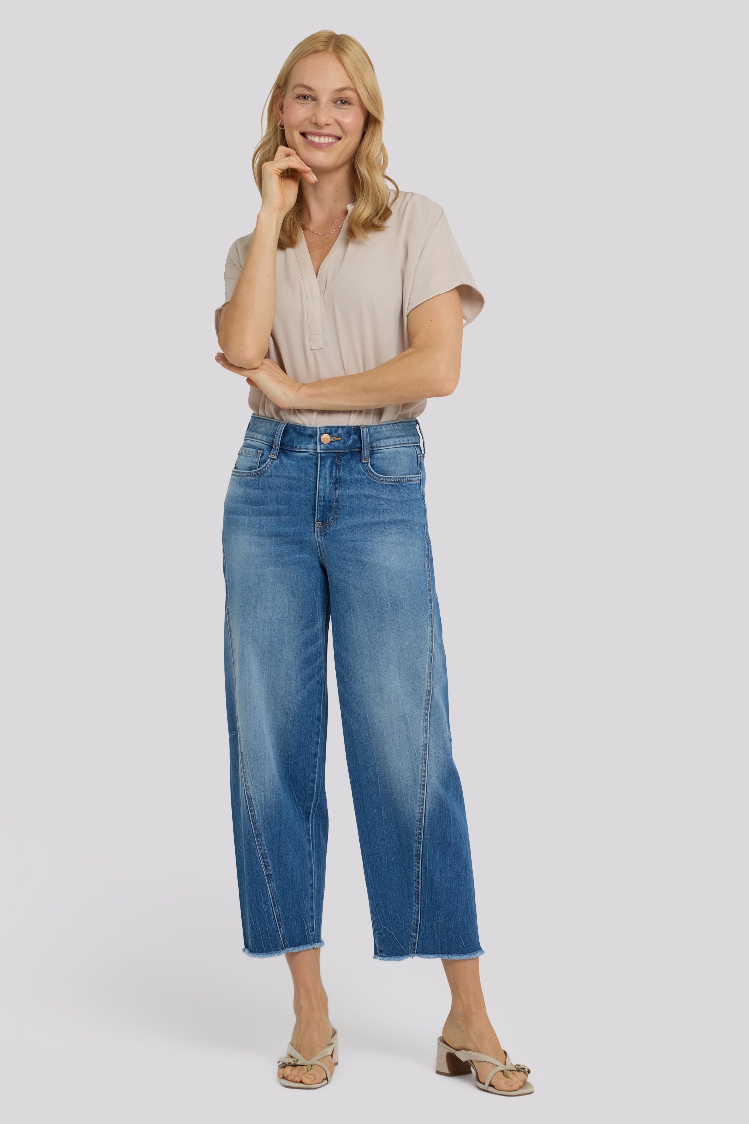 NYDJ Alyssa Relaxed Crop Jeans With Side Panels And Frayed Hems - Pacifica