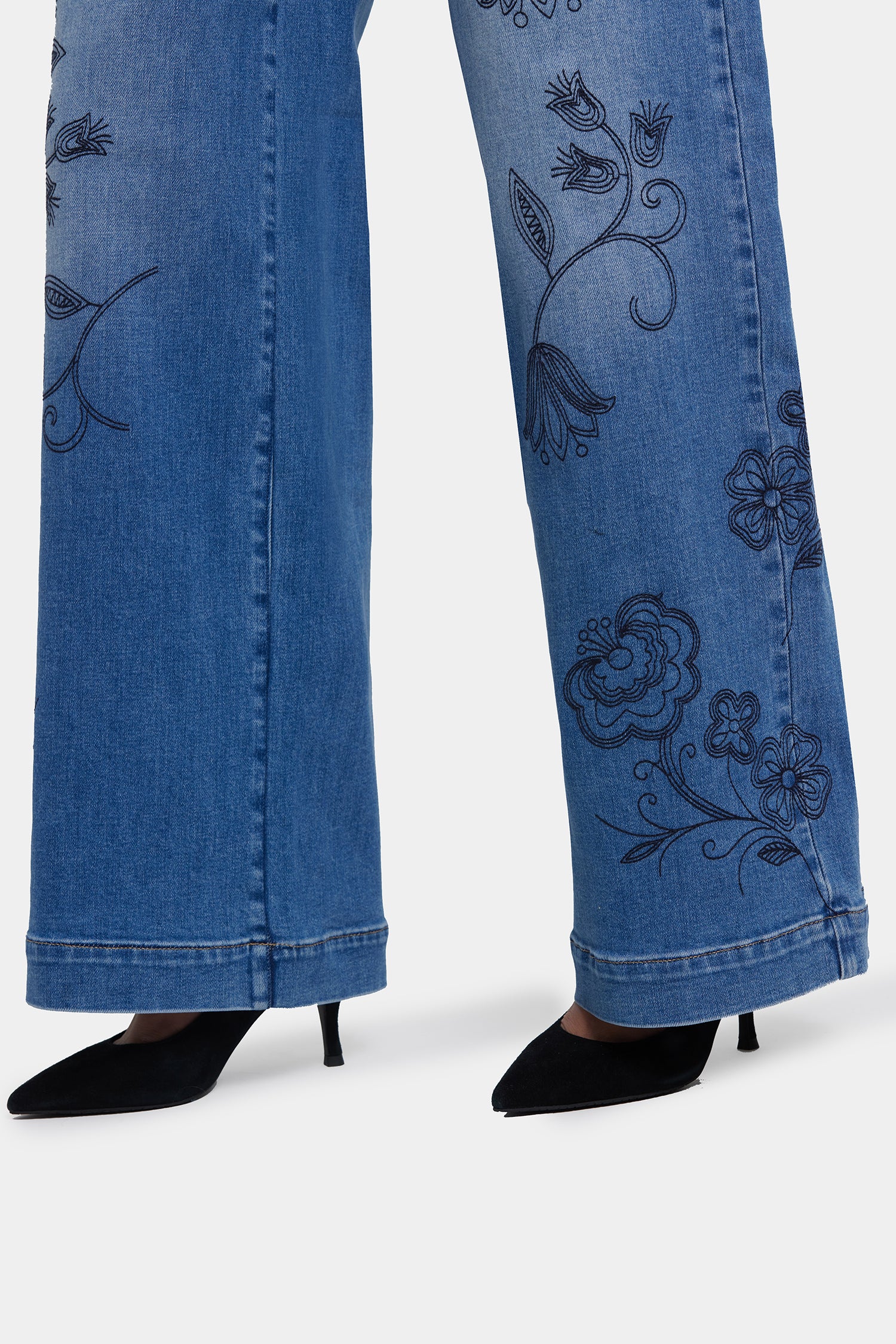 NYDJ Teresa Wide Leg Jeans With Embroidery And 31