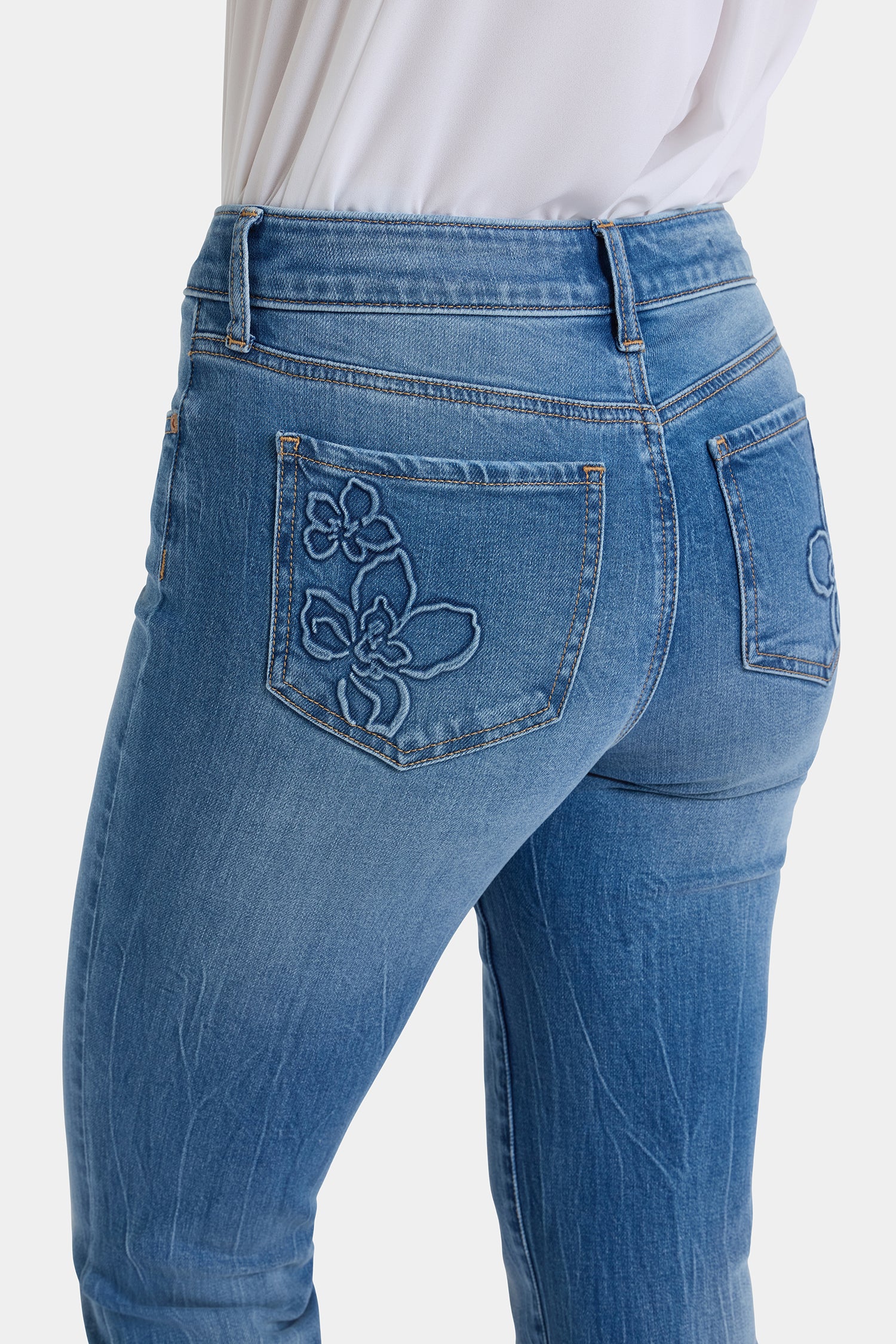 NYDJ Marilyn Straight Ankle Jeans With Floral Pocket Detail - Pacifica