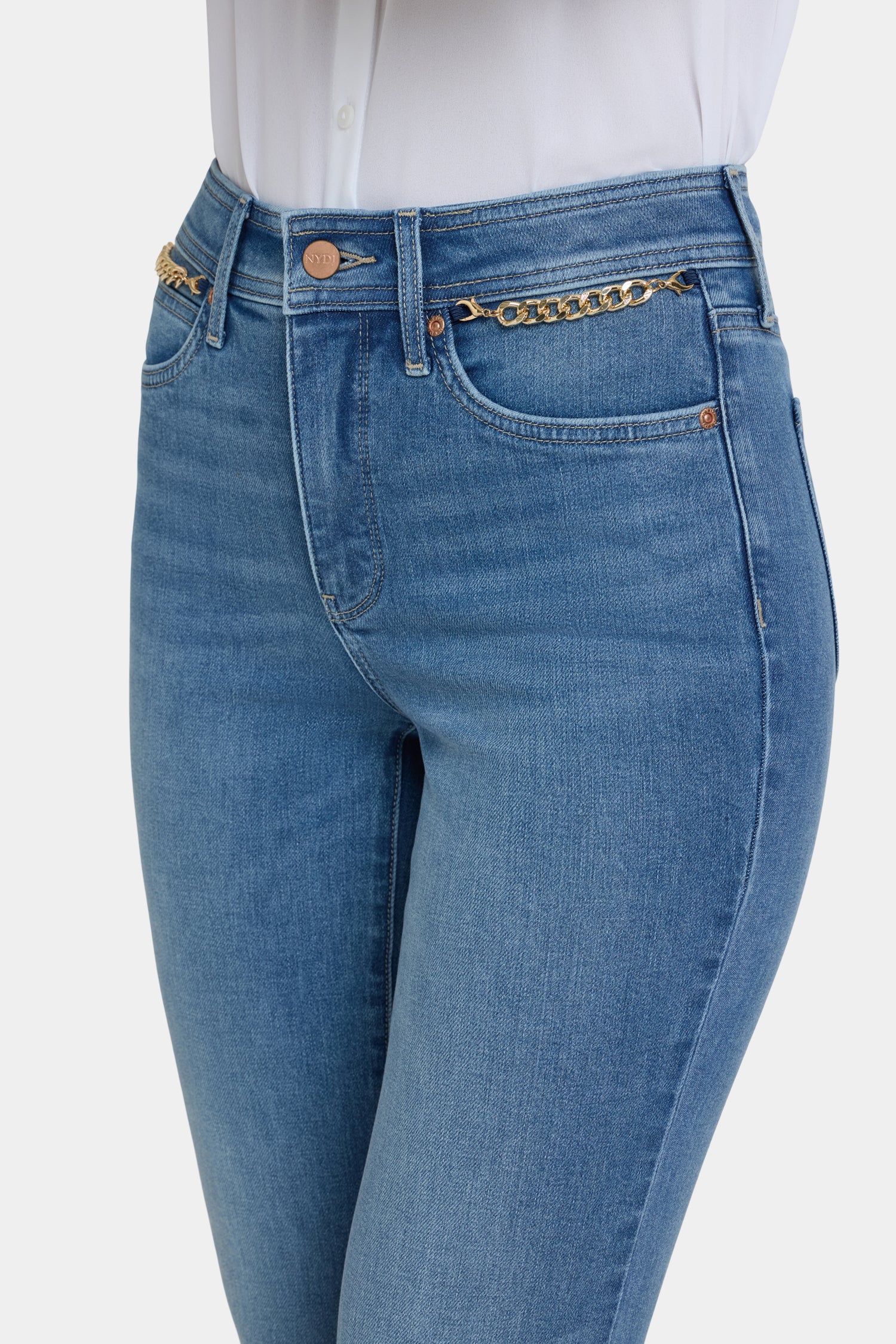 NYDJ Marilyn Straight Jeans With High Rise, Gold Chains And 31