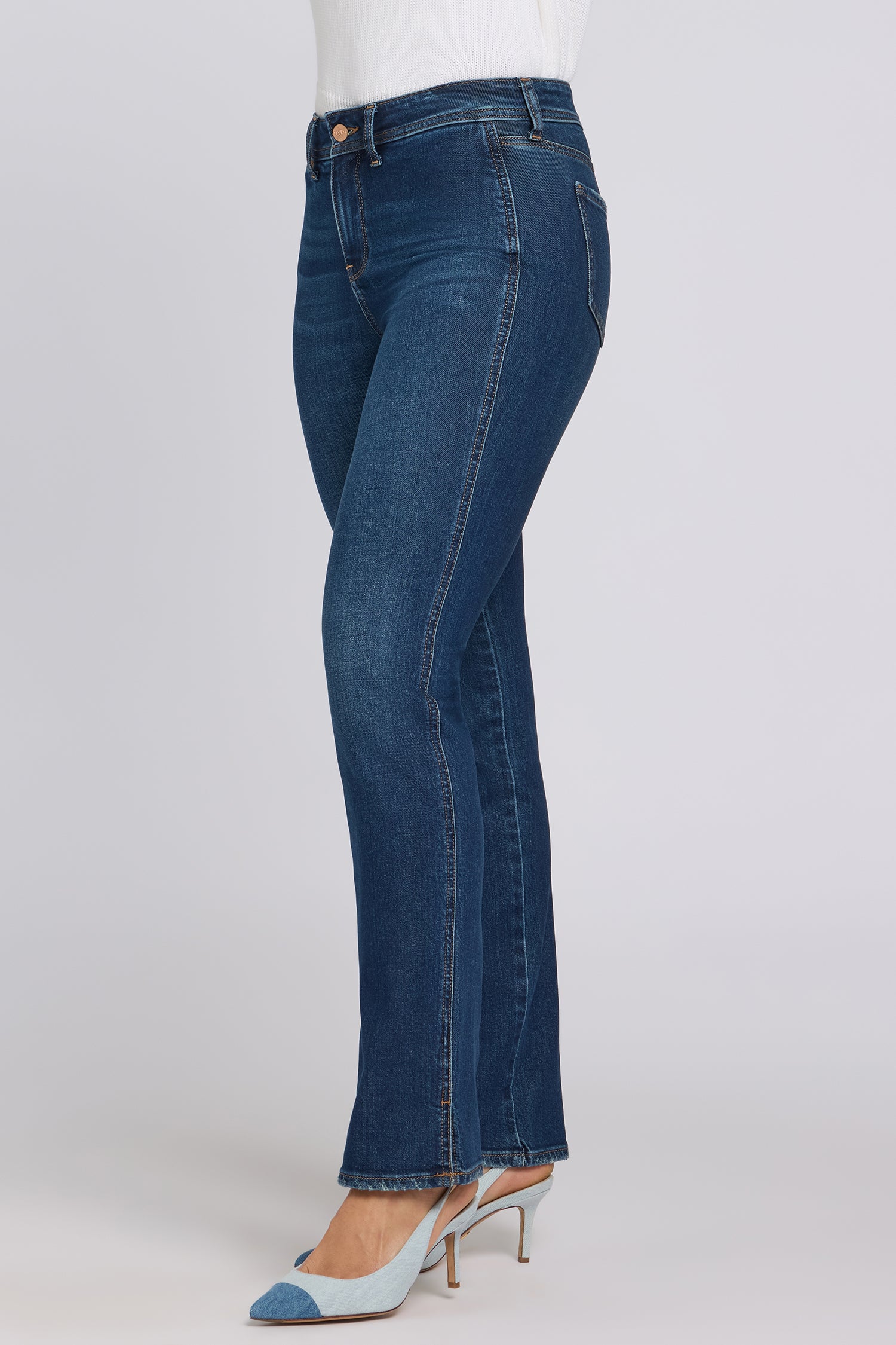 NYDJ Marilyn Straight Jeans With Clean Front, Back Darts And Side Slits - Sunset Villa