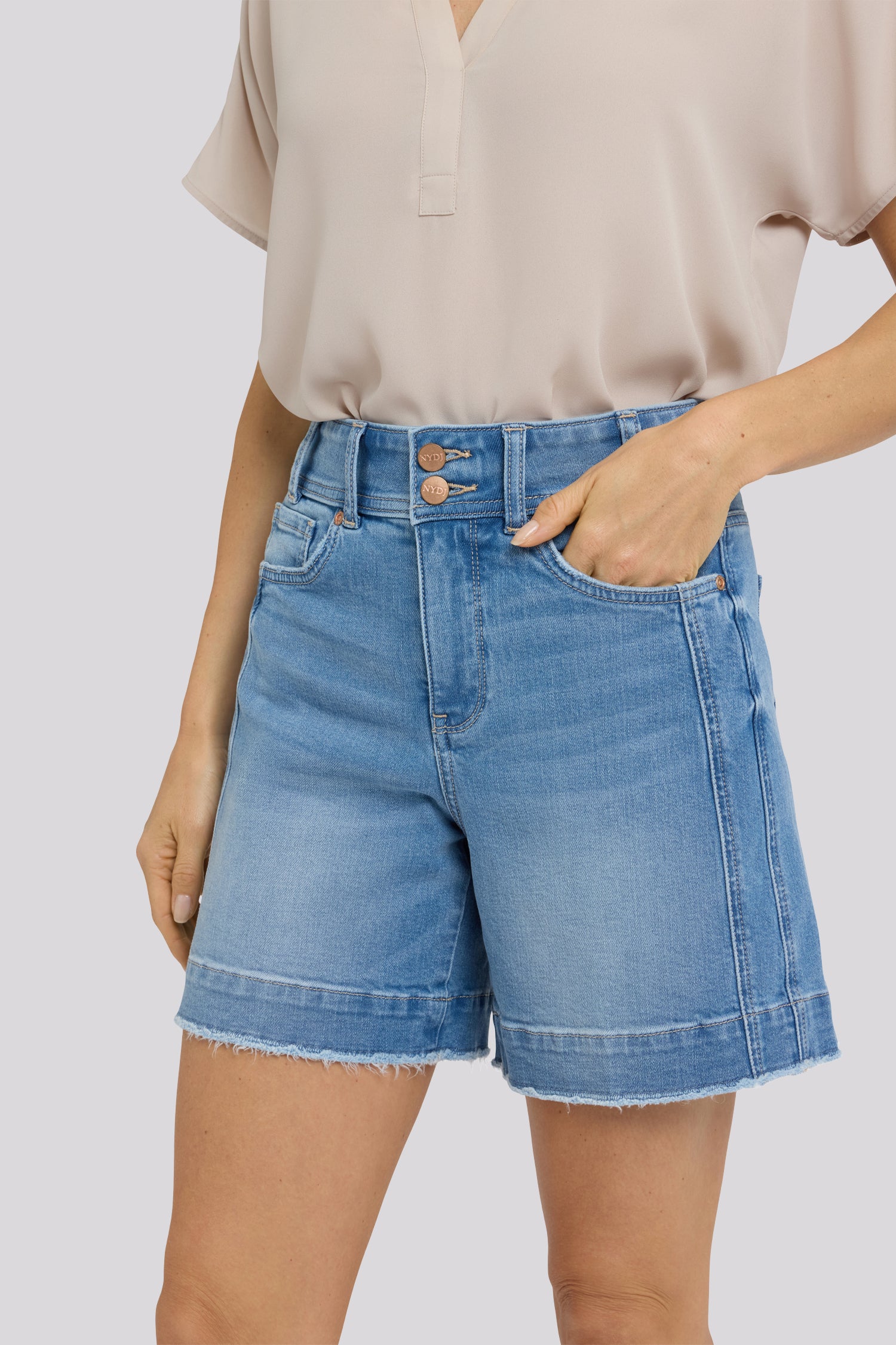 NYDJ Berkyn Relaxed Denim Shorts With High Rise, Seam Detail And Deep Frayed Hems - Vista Lakes