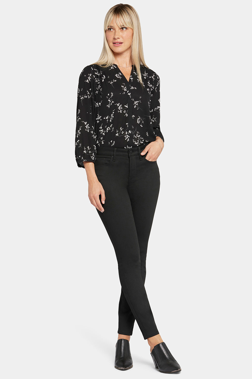 NYDJ Ami Skinny Jeans In BlackLast™ Denim - Black Rinse