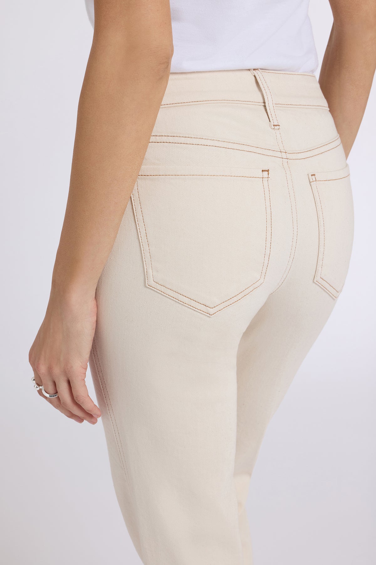 NYDJ Marilyn Straight Jeans In Re-New™ Denim With Side Double Stitching - Light Oatmeal