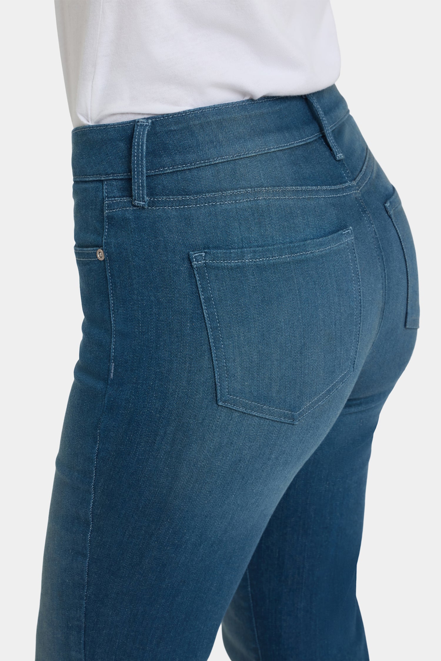 NYDJ Marilyn Straight Jeans With High Rise And 31