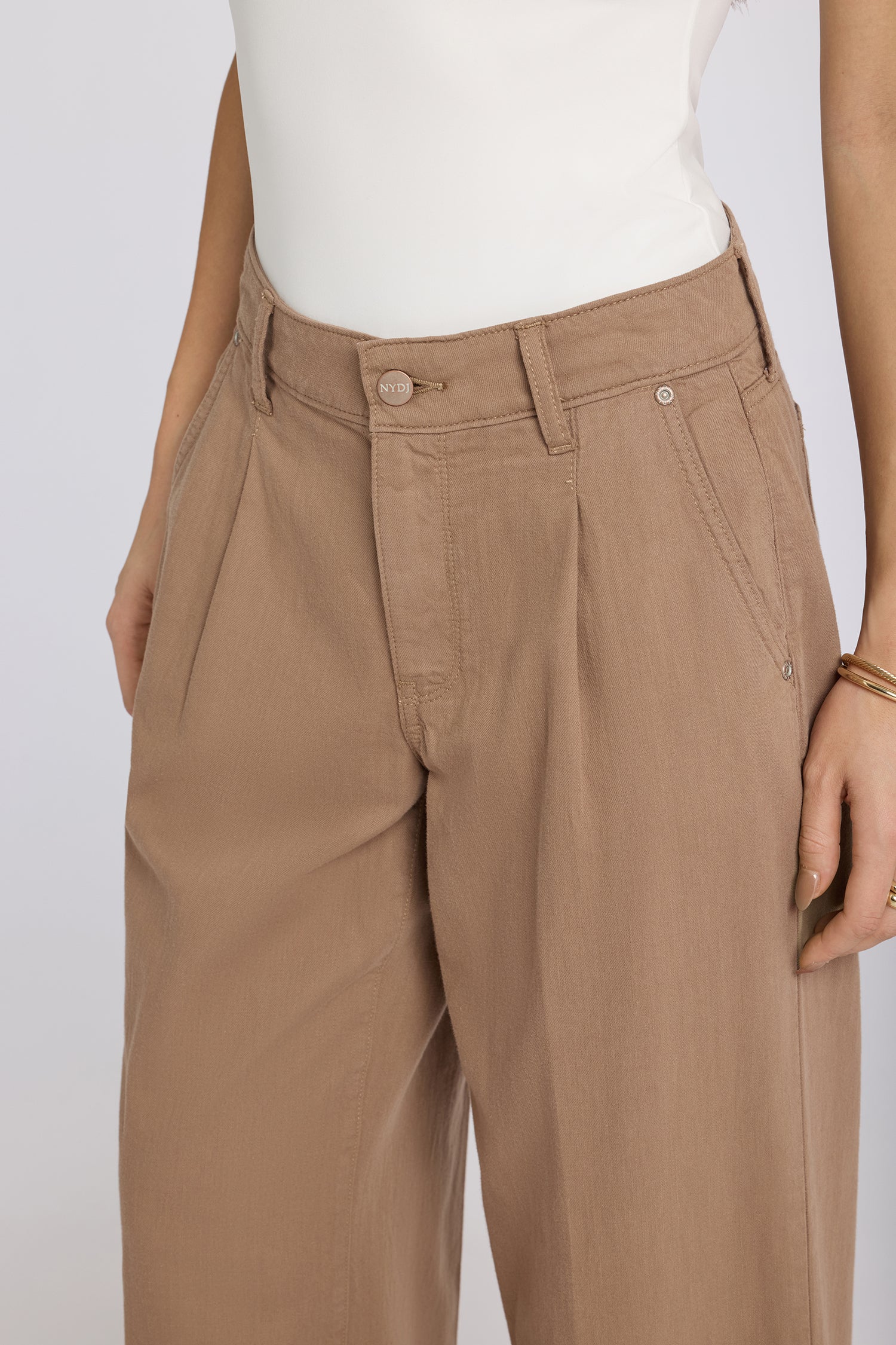 NYDJ Teresa Wide Leg Ankle Jeans With High Rise And Pleats - Toasted Coconut