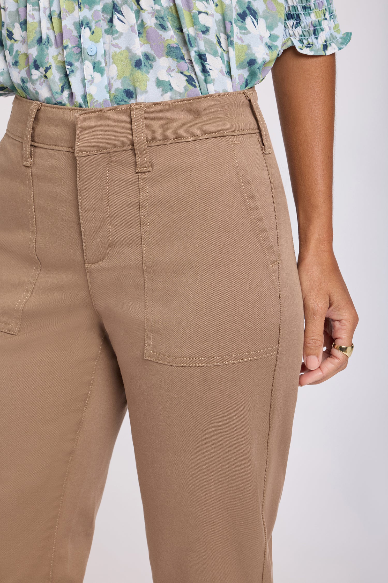 NYDJ Utility Pants In Stretch Twill With High Rise - Toasted Coconut