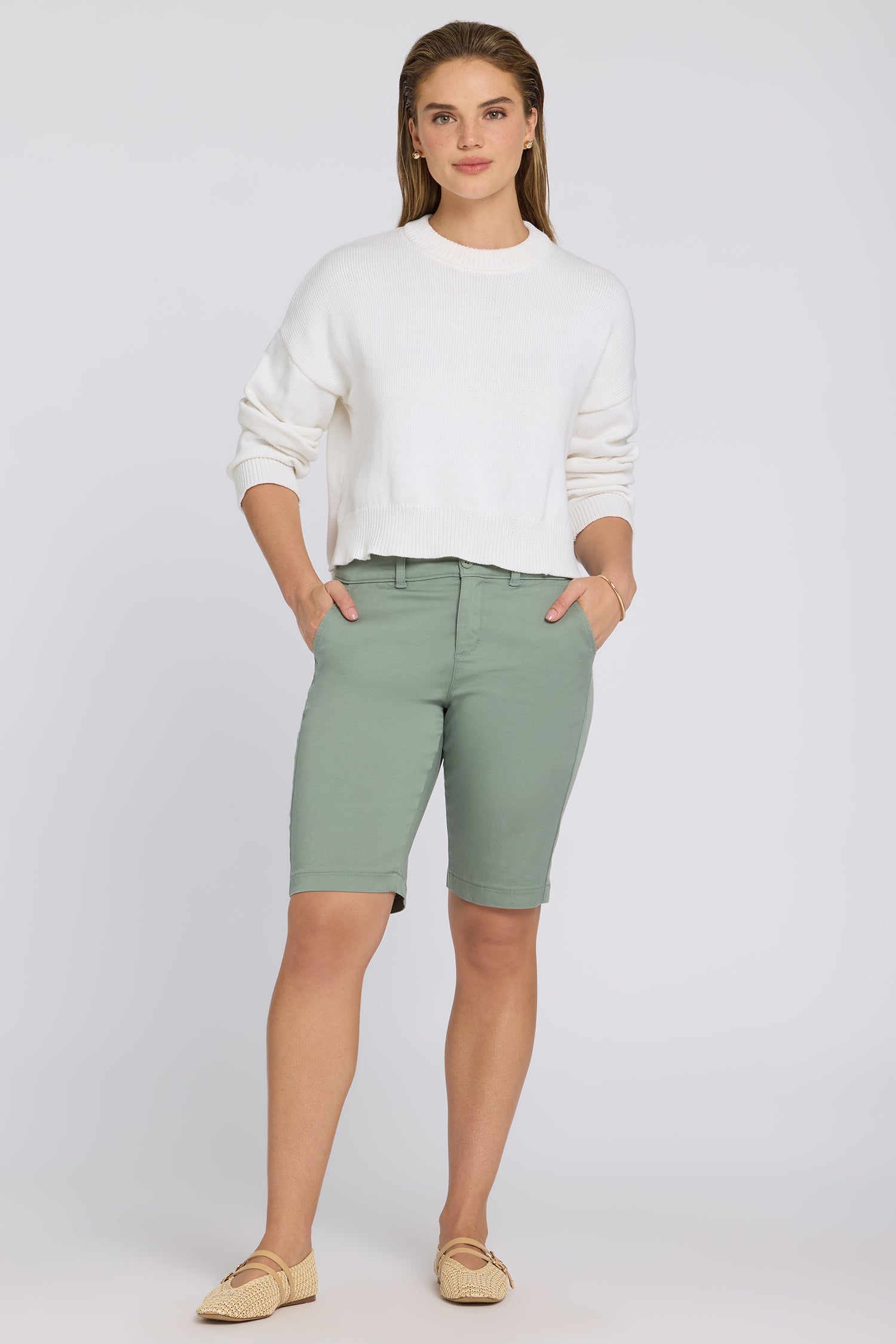 NYDJ Bermuda Shorts In Stretch Twill - Mistletoe