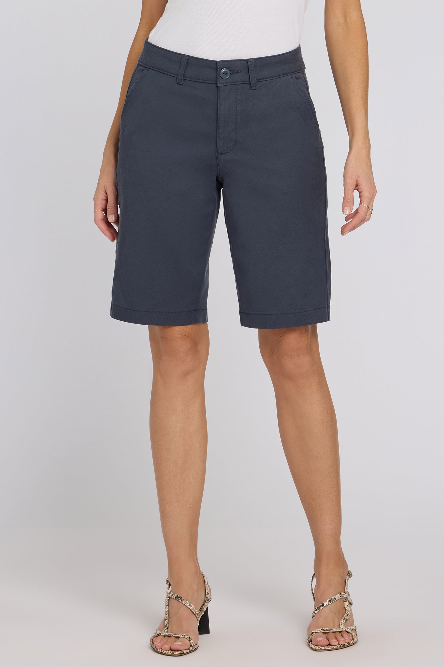 NYDJ Bermuda Shorts In Stretch Twill - Oxford Navy