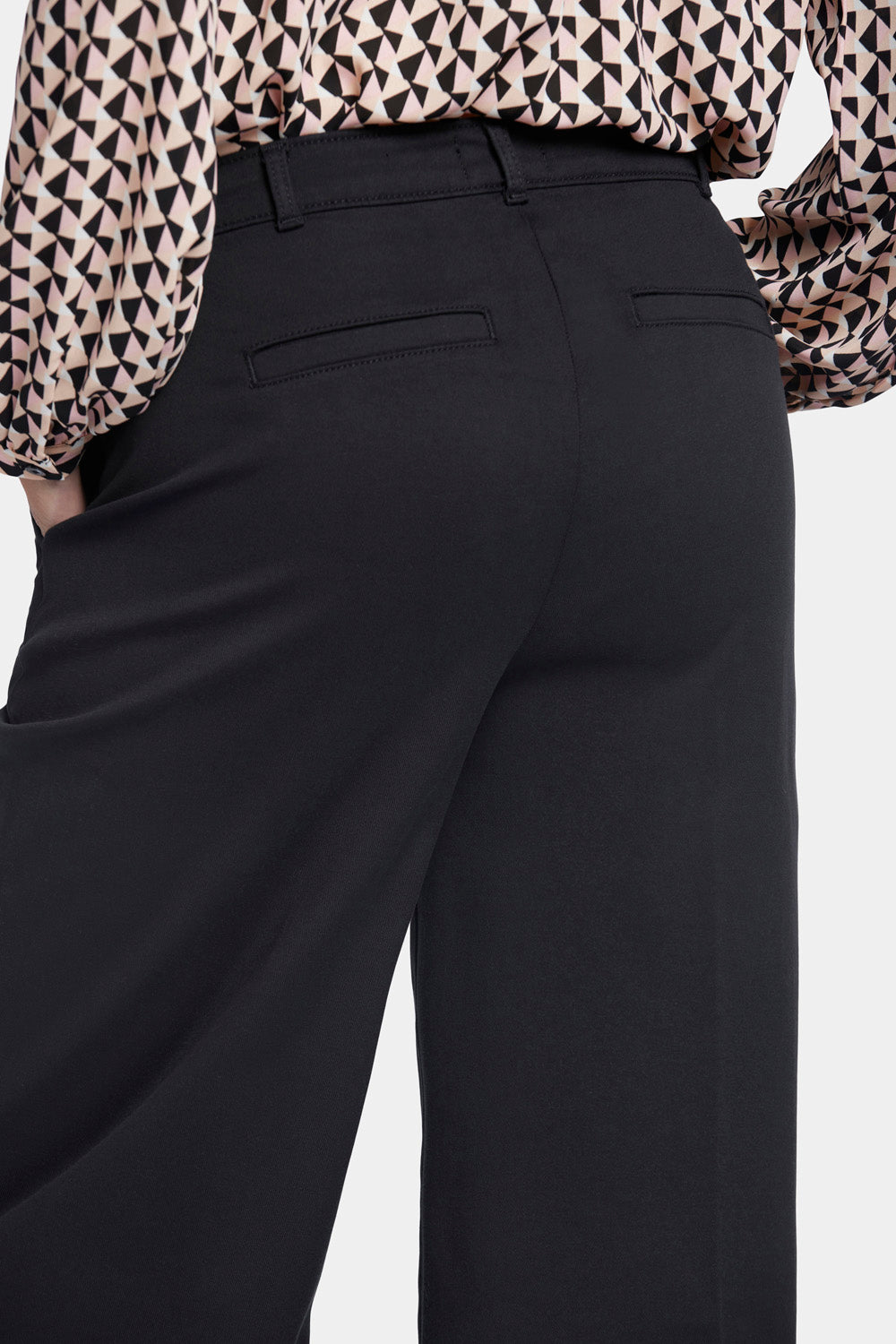NYDJ Whitney Trouser Pants In Stretch Twill With High Rise - Black