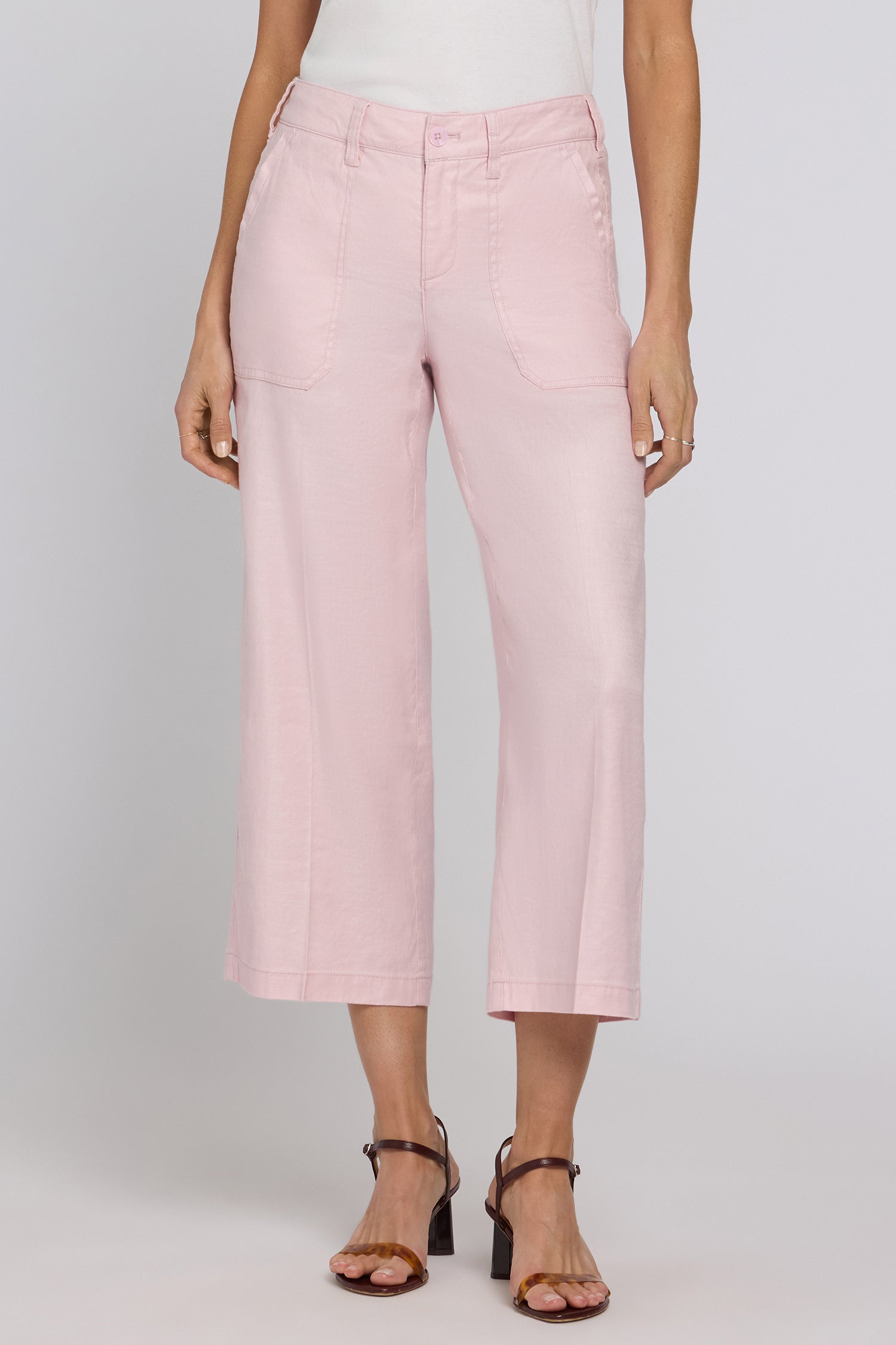 NYDJ Wide Leg Cargo Capri Pants In Petite In Stretch Linen - Light Lilac