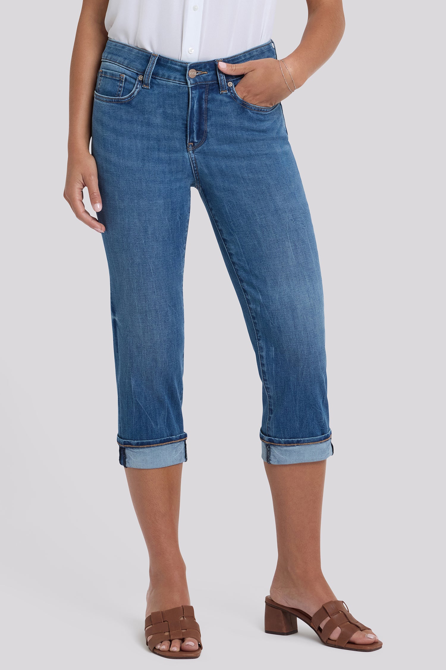 NYDJ Marilyn Straight Crop Jeans In Petite In Cool Embrace® Denim With Cuffs - Wild River