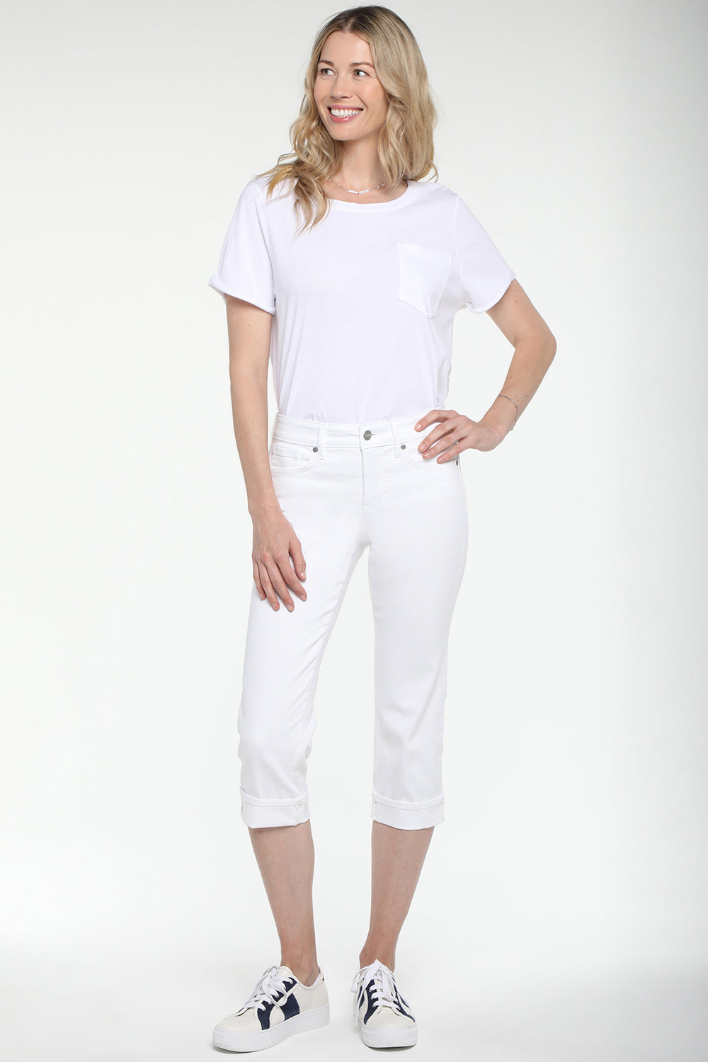 NYDJ Marilyn Straight Crop Jeans In Petite In Cool Embrace® Denim With Cuffs - Optic White