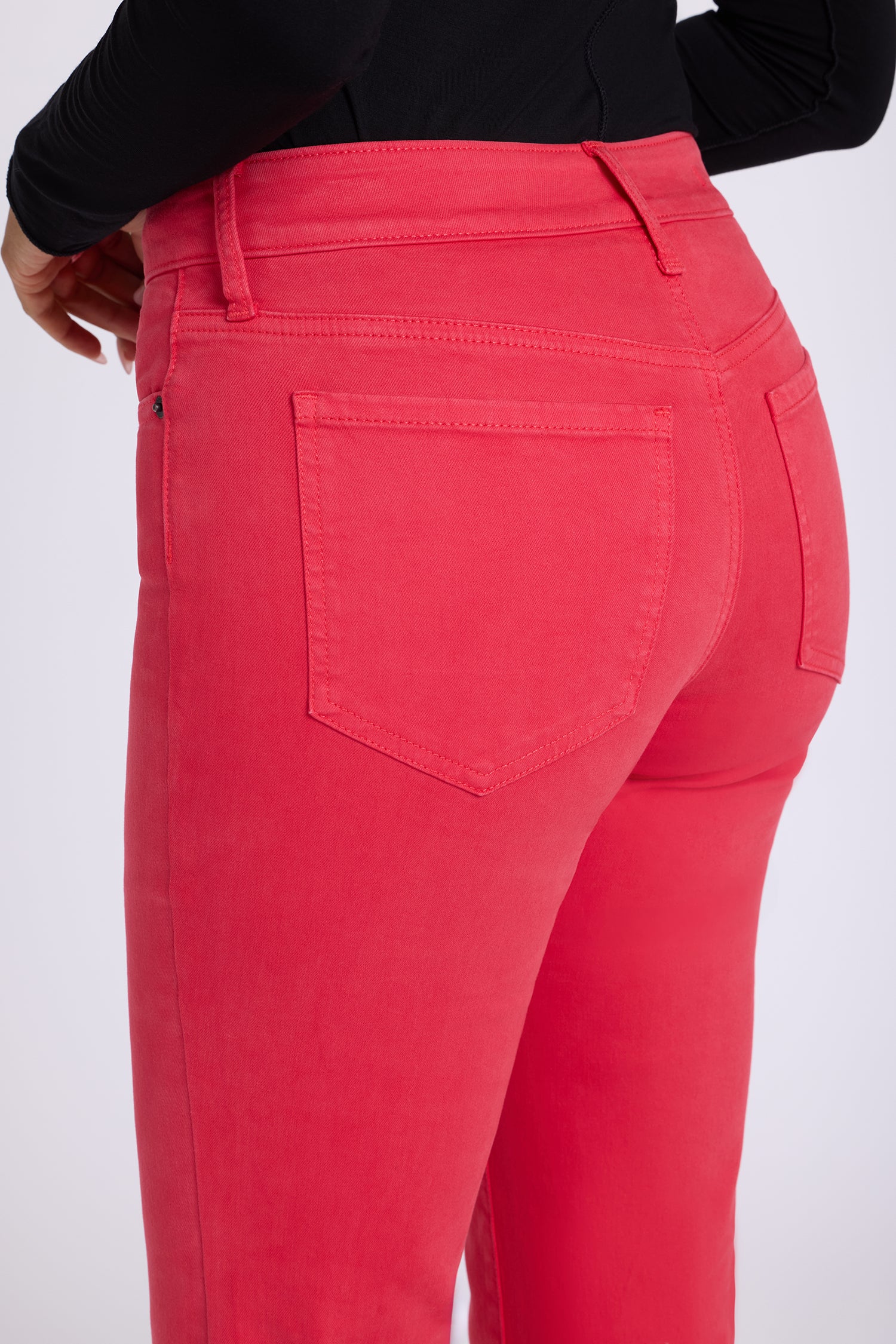 NYDJ Marilyn Straight Jeans In Petite  - Passion