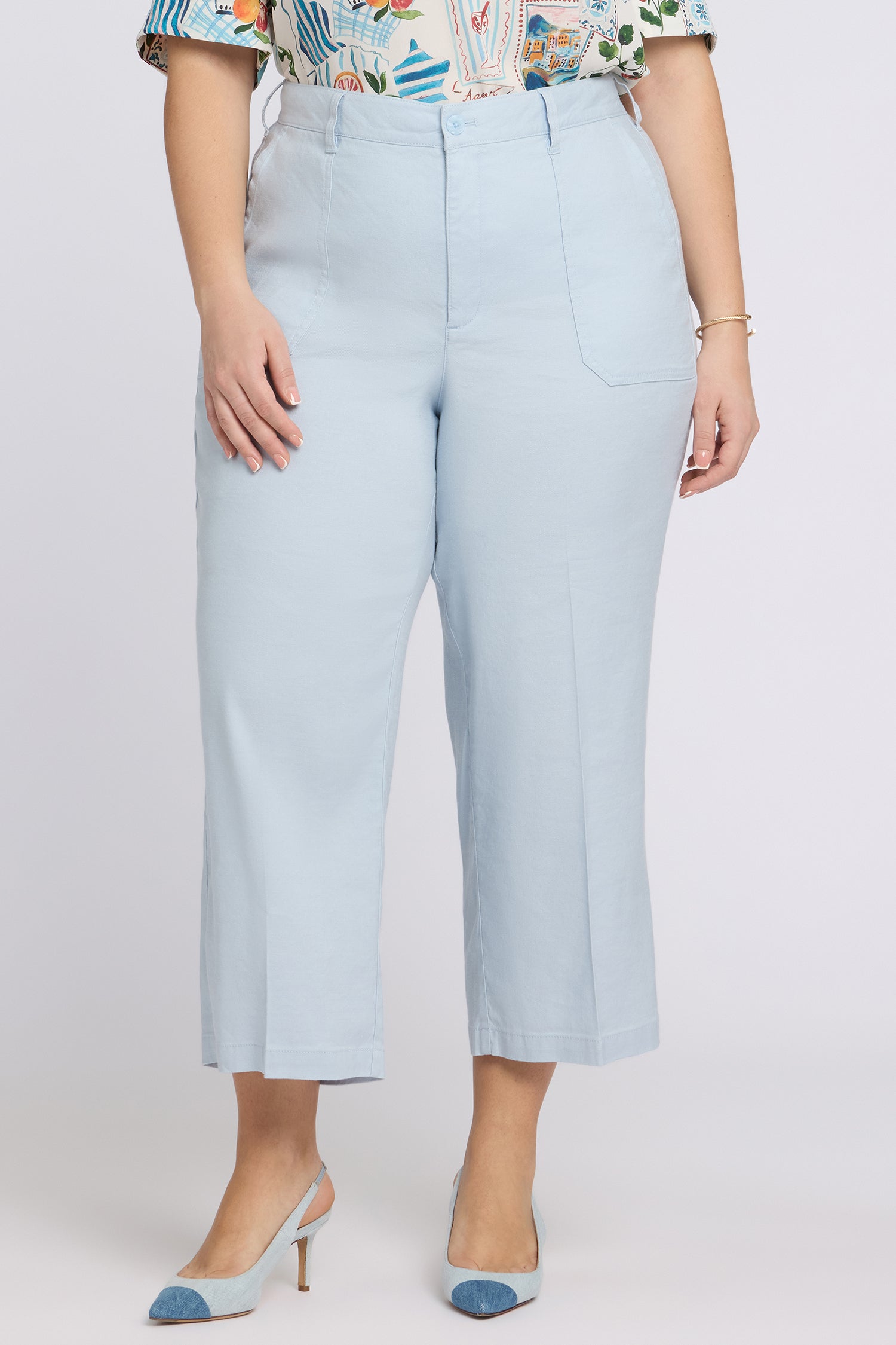 NYDJ Wide Leg Cargo Capri Pants In Plus Size In Stretch Linen - Blue Clover