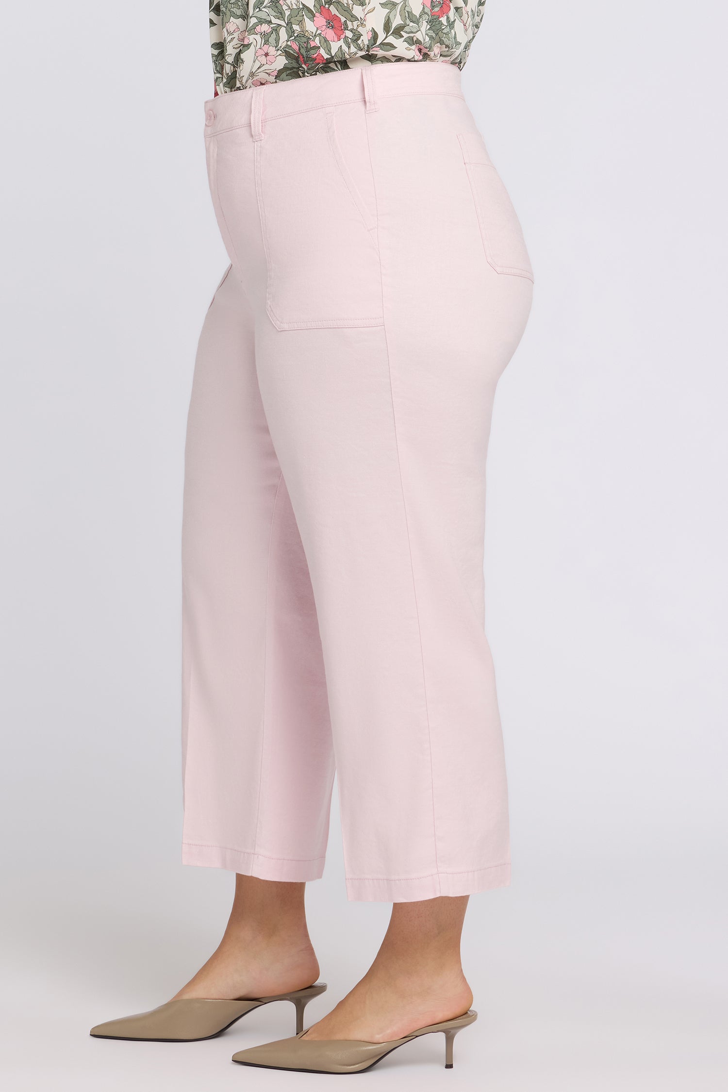 NYDJ Wide Leg Cargo Capri Pants In Plus Size In Stretch Linen - Light Lilac