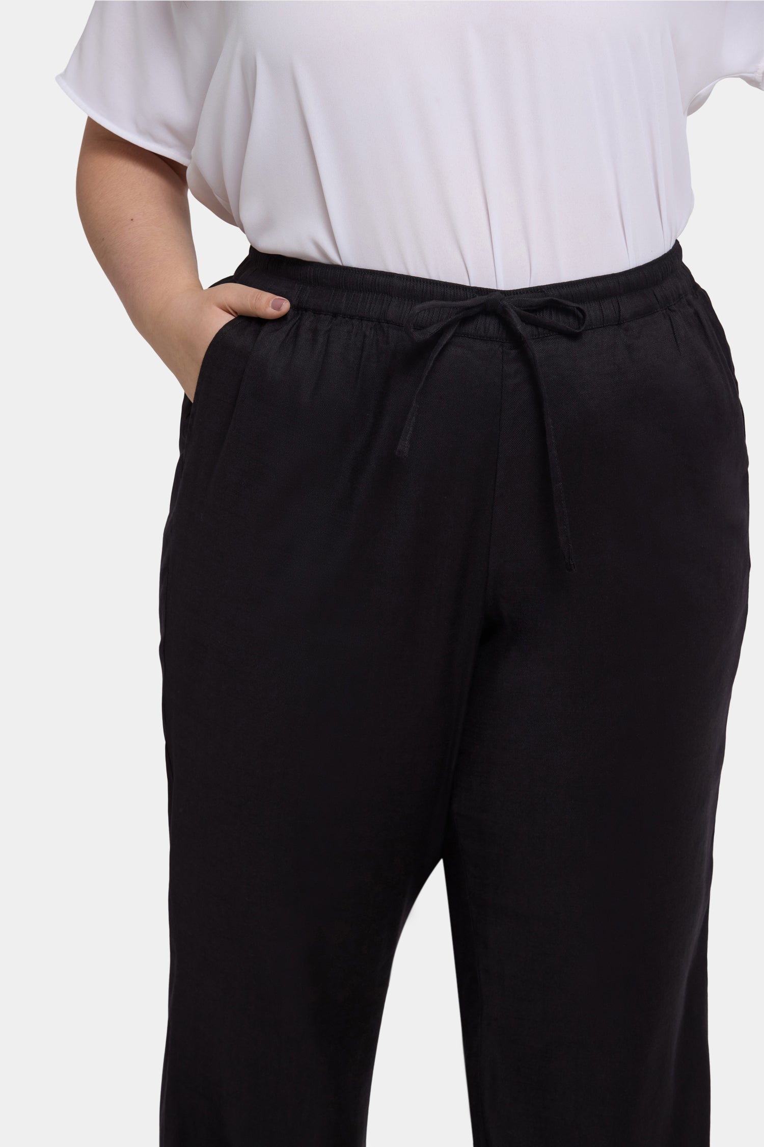 NYDJ Relaxed Drawstring Pull-On Pants In Plus Size In Stretch Linen - Black