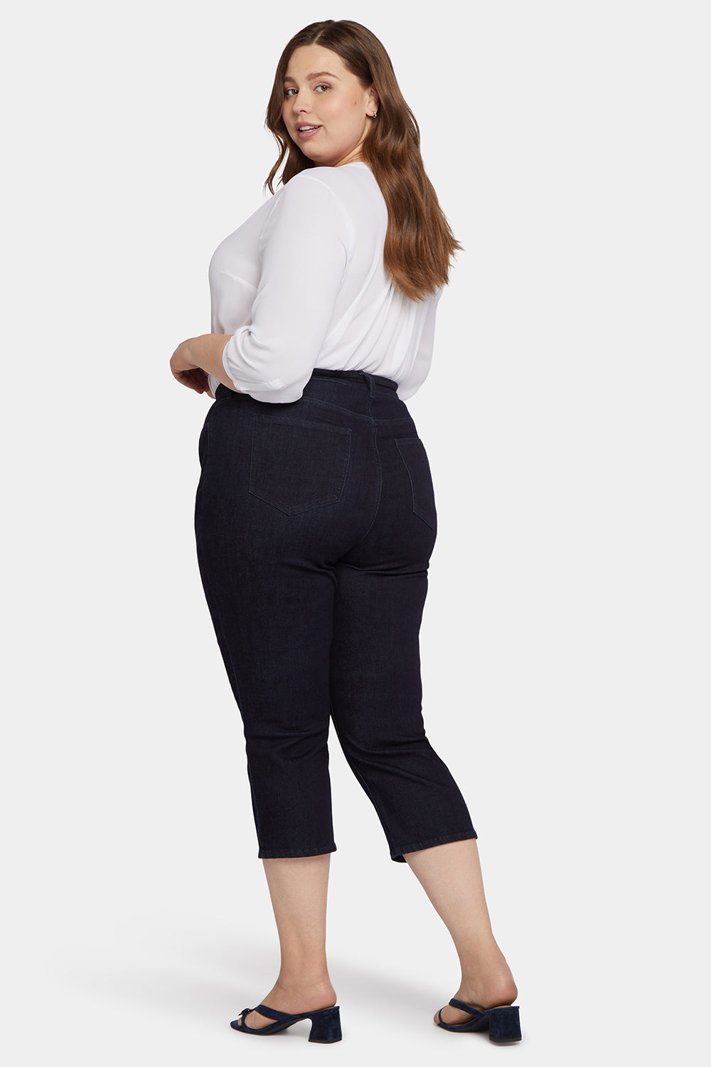 NYDJ Joni Relaxed Capri Jeans In Plus Size In Cool Embrace® Denim With High Rise - Illusion