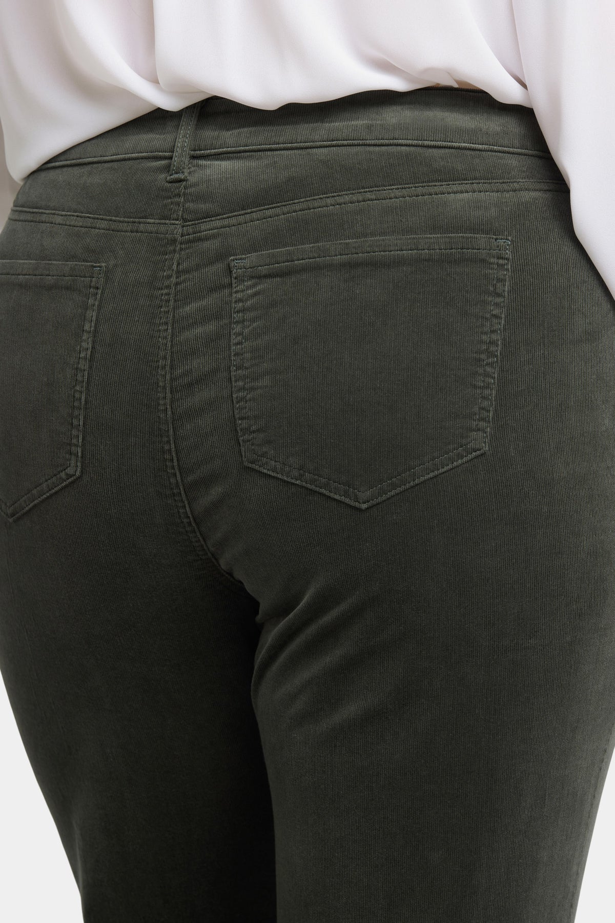 NYDJ Marilyn Straight Pants In Plus Size In Fine Wale Stretch Corduroy - Vine Leaf