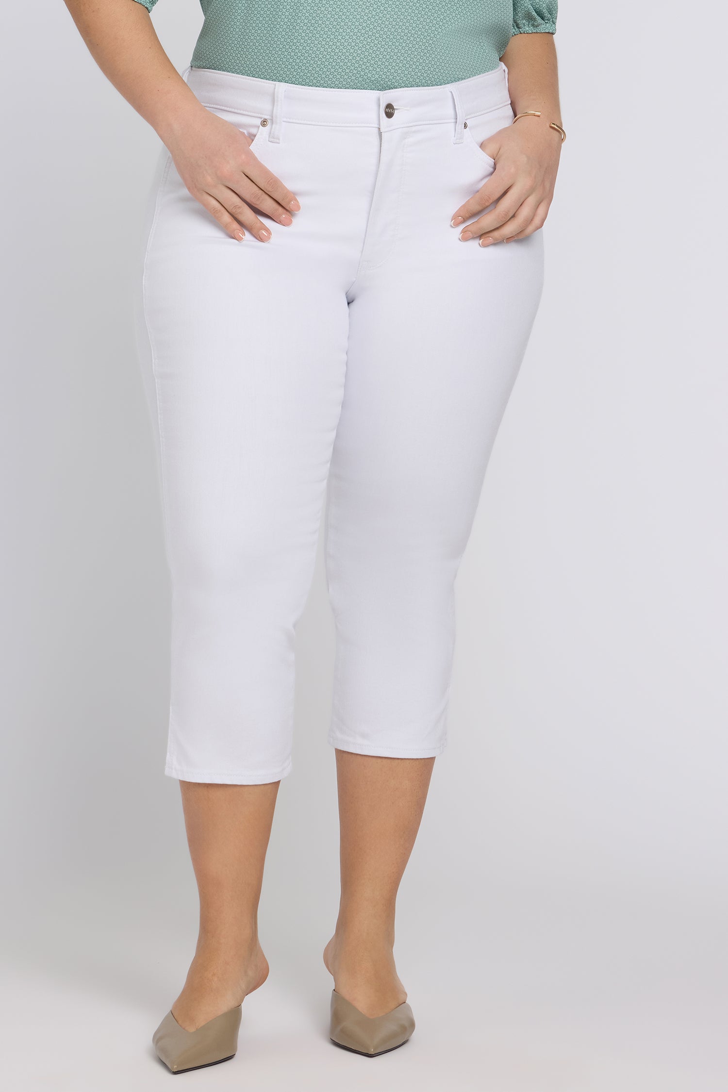 NYDJ Chloe Capri Jeans In Plus Size In Cool Embrace® Denim With Side Slits - Optic White