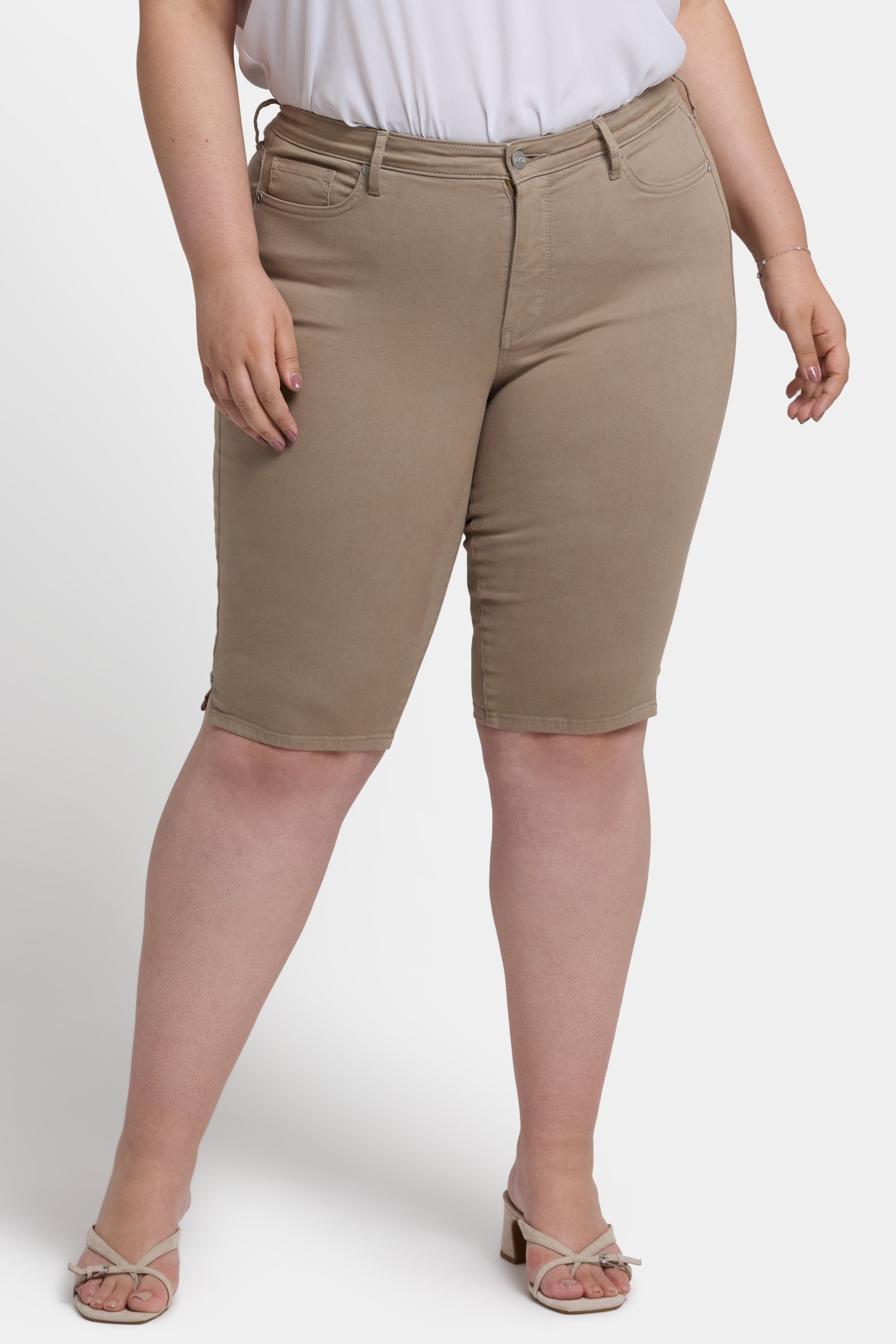 NYDJ Sophie Bike Capri Jeans In Plus Size With Riveted Side Slits - Saddlewood