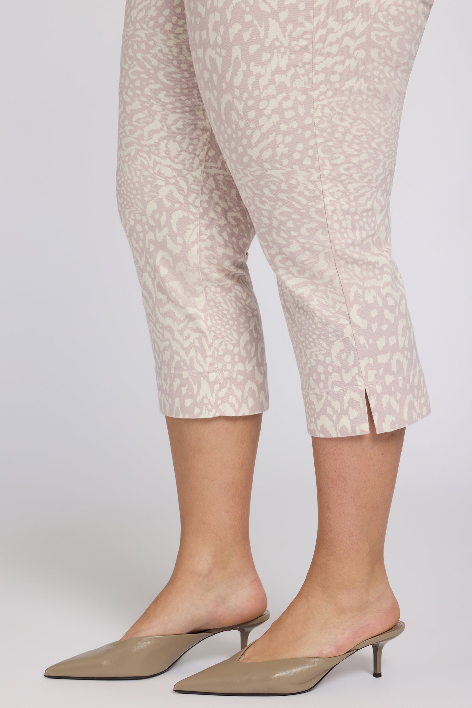 NYDJ Marilyn Straight Crop Jeans In Plus Size With High Rise, Side Slits And 2