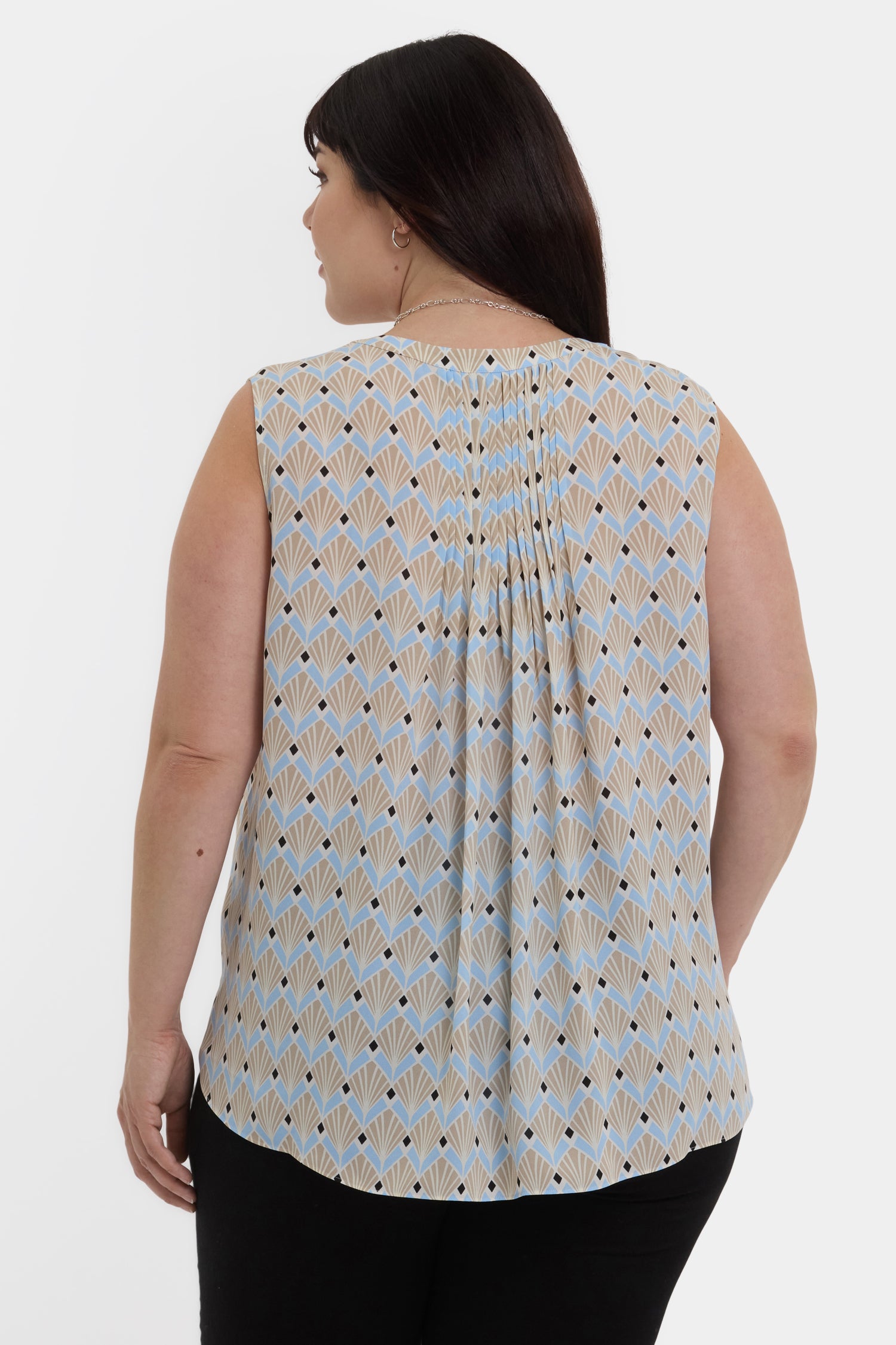 NYDJ Sleeveless Pintuck Blouse In Plus Size  - Cabo Punta