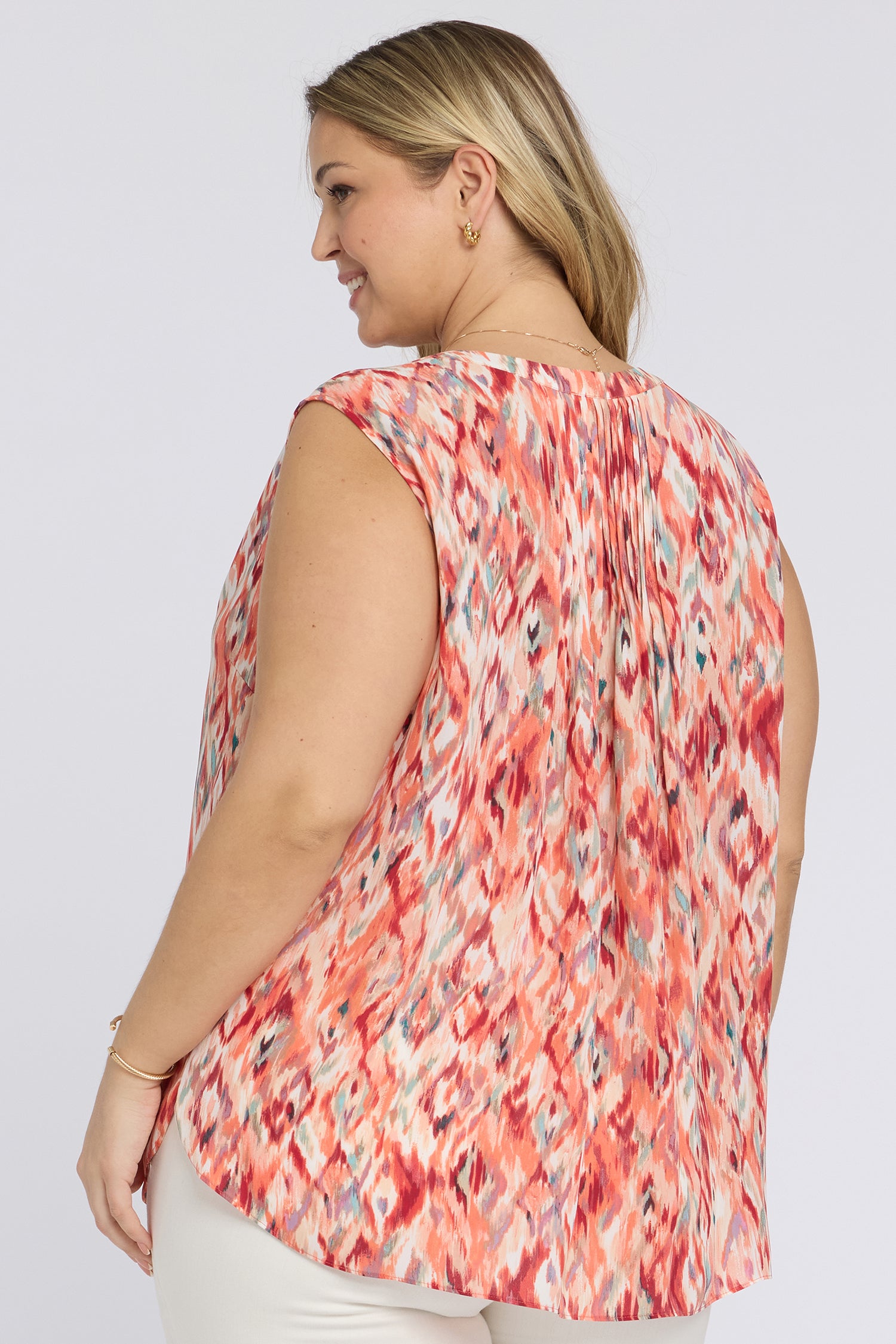 NYDJ Sleeveless Pintuck Blouse In Plus Size  - Mojave Mirage
