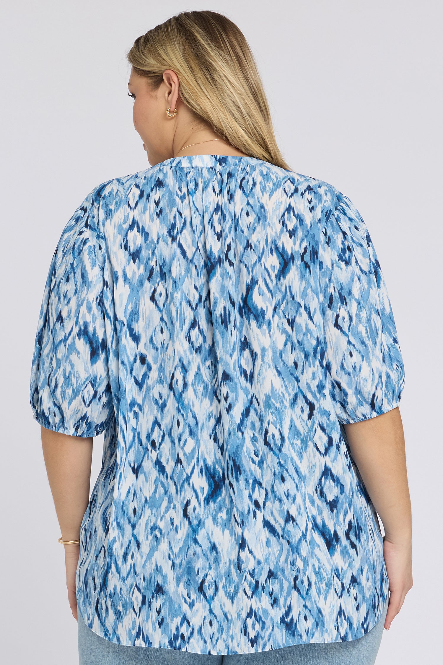 NYDJ Short Puff Sleeved Popover Top In Plus Size  - Blue Visions
