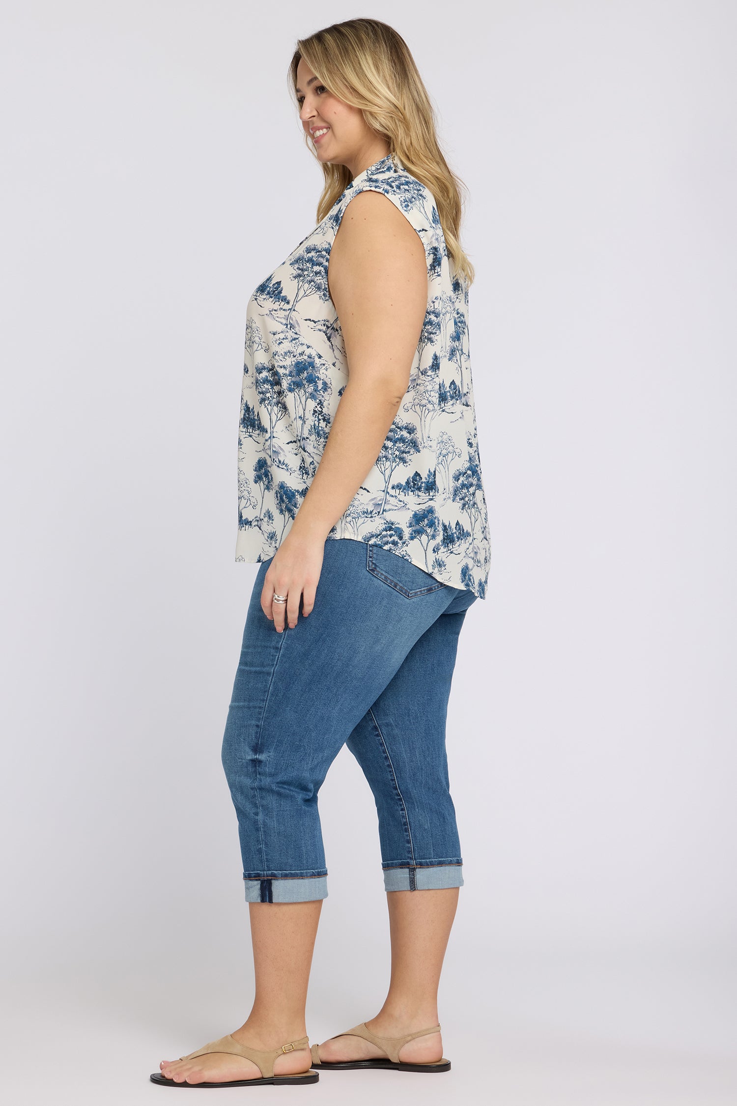 NYDJ Gabrielle Sleeveless Blouse In Plus Size  - Le Parc de Treville