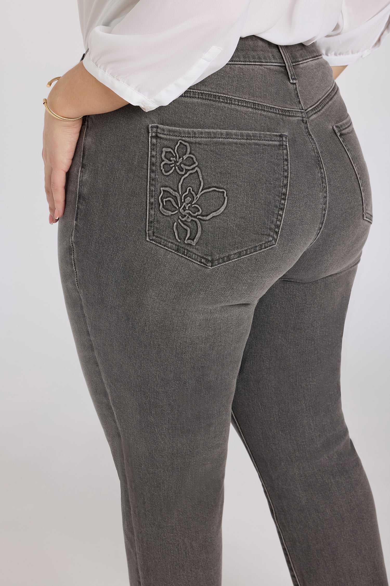 NYDJ Marilyn Straight Ankle Jeans In Plus Size With Floral Pocket Detail - Dusty Ash