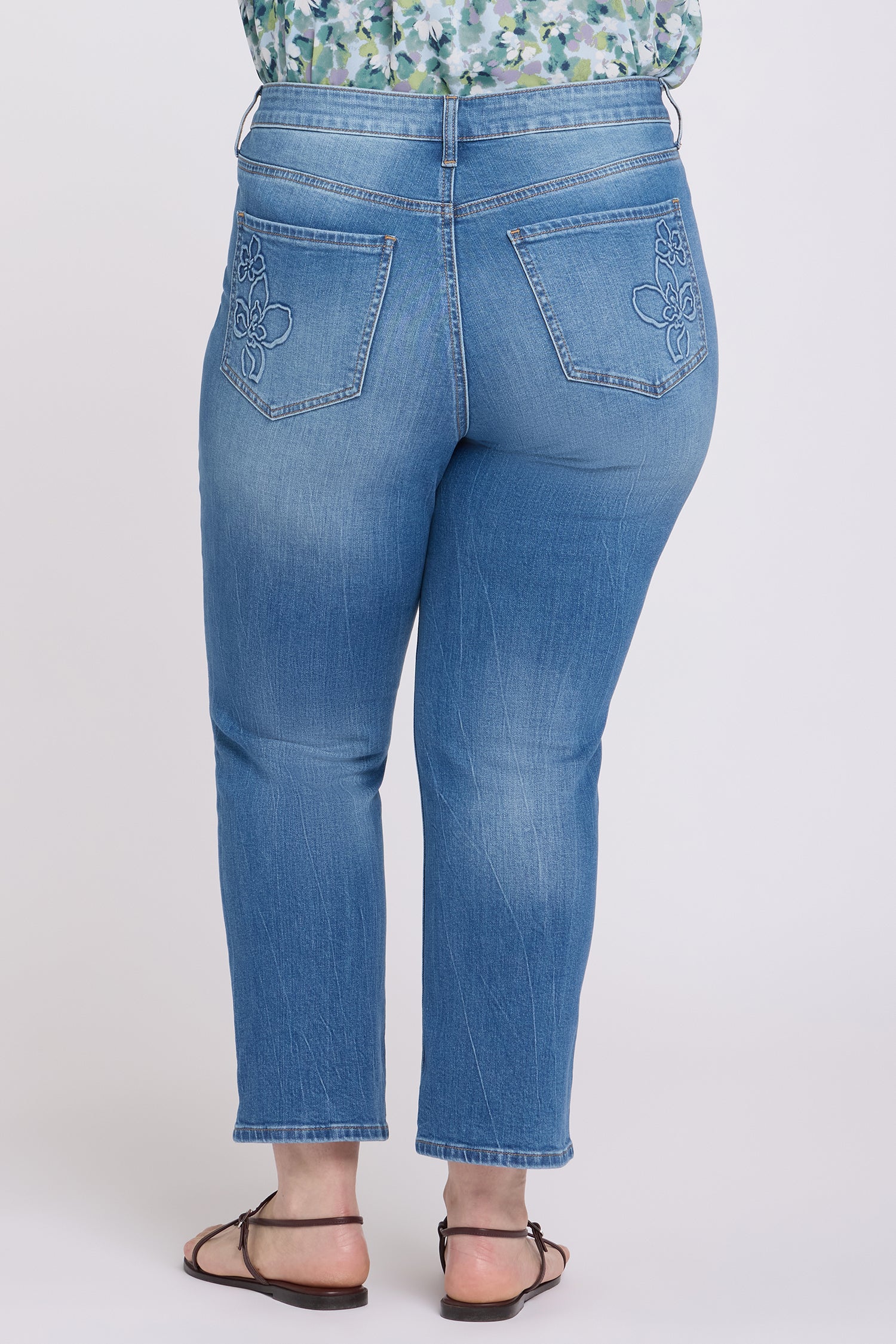 NYDJ Marilyn Straight Ankle Jeans In Plus Size With Floral Pocket Detail - Pacifica