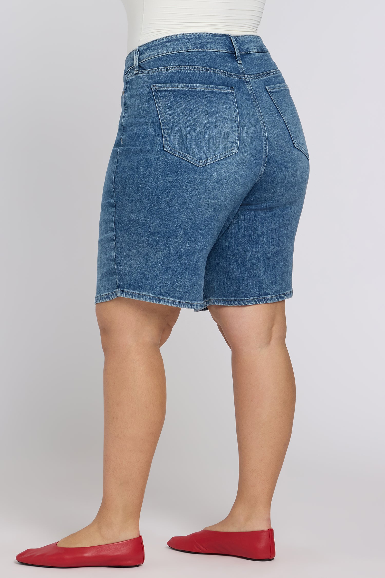 NYDJ Lilly Denim Shorts In Plus Size In Re-New™ Denim  - Breezy Palms
